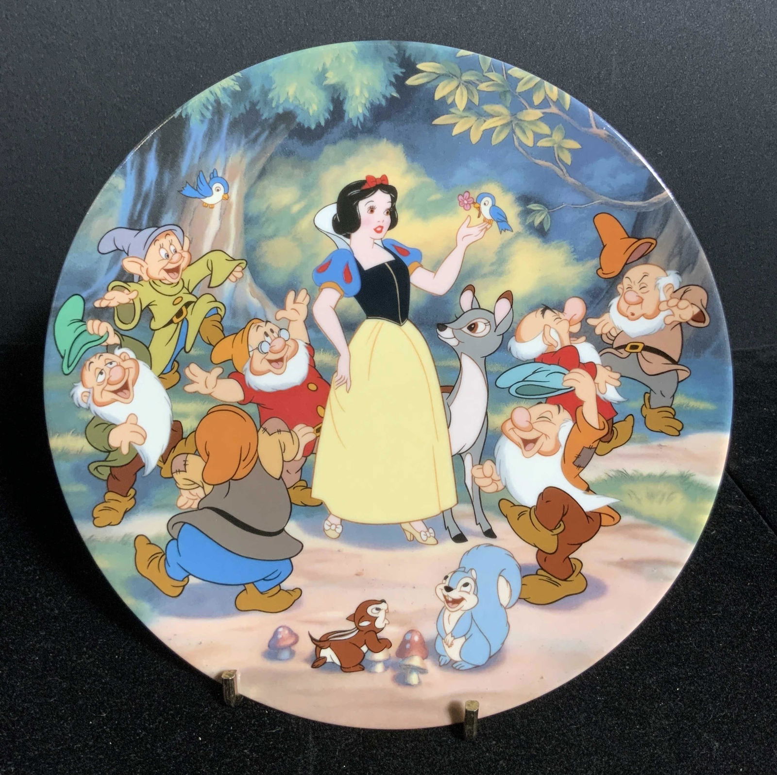 Vintage KNOWLES Ltd Ed Snow White Disney Plate (1 of 7)
