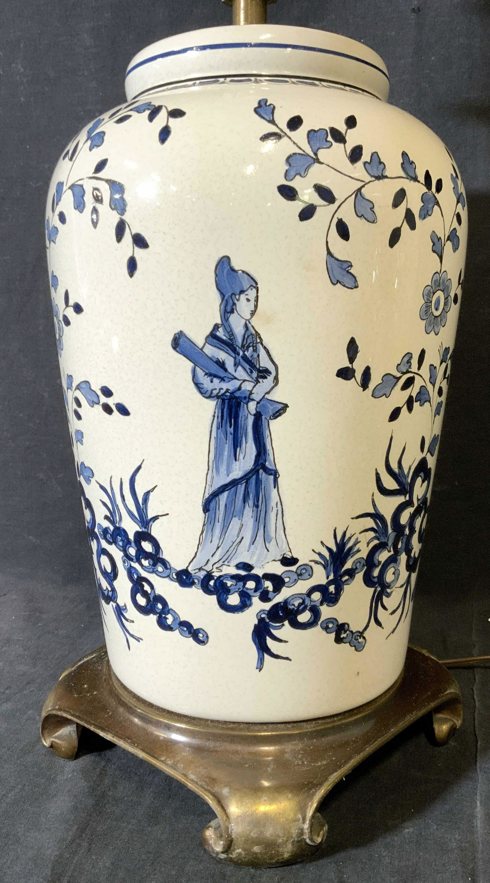 Asian Style Tabletop Lamp (1 of 8)