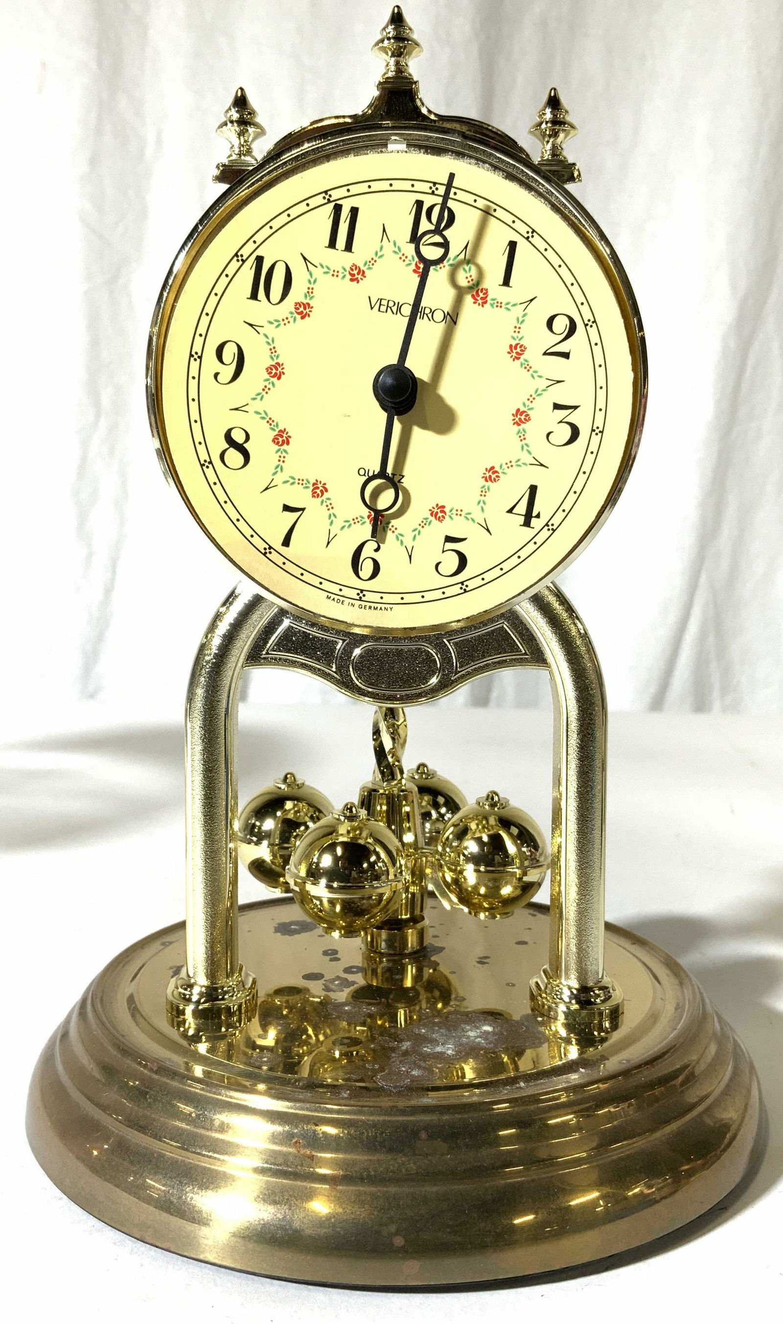 VERICHRON German Dome Anniversary Clock (1 of 8)