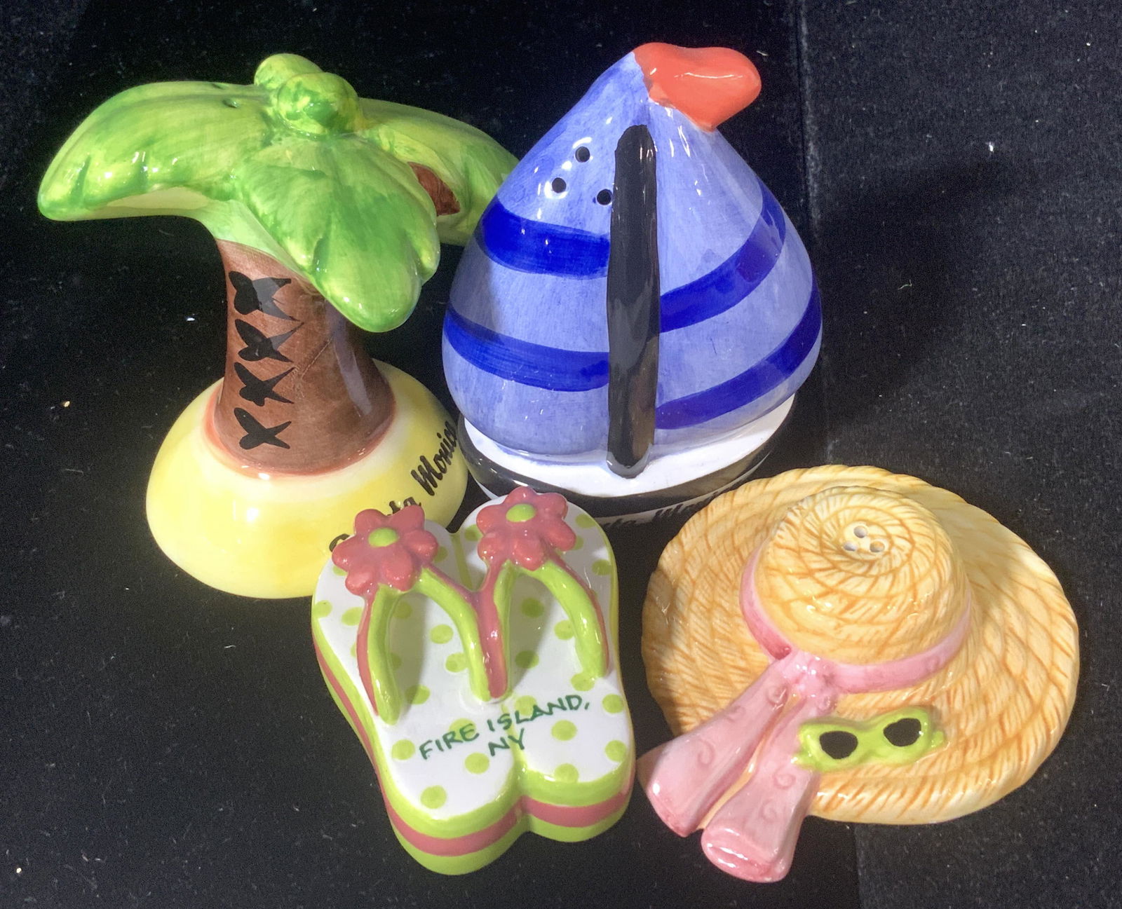 Hand Pntd Beach Motif Grp 4 Ceramic S & P Shakers (1 of 6)