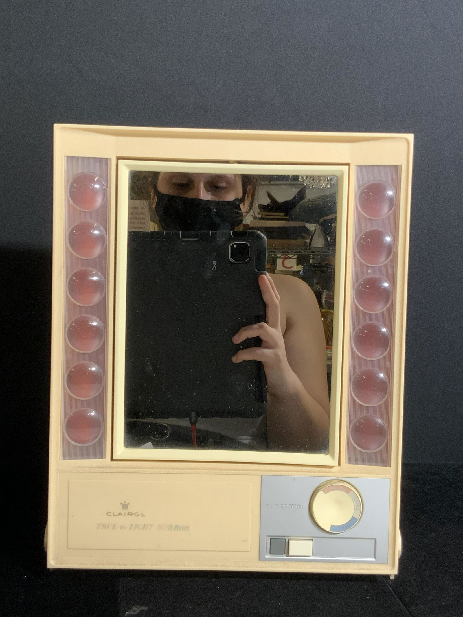 Vintage CLAIROL Lighted Vanity Mirror (1 of 8)