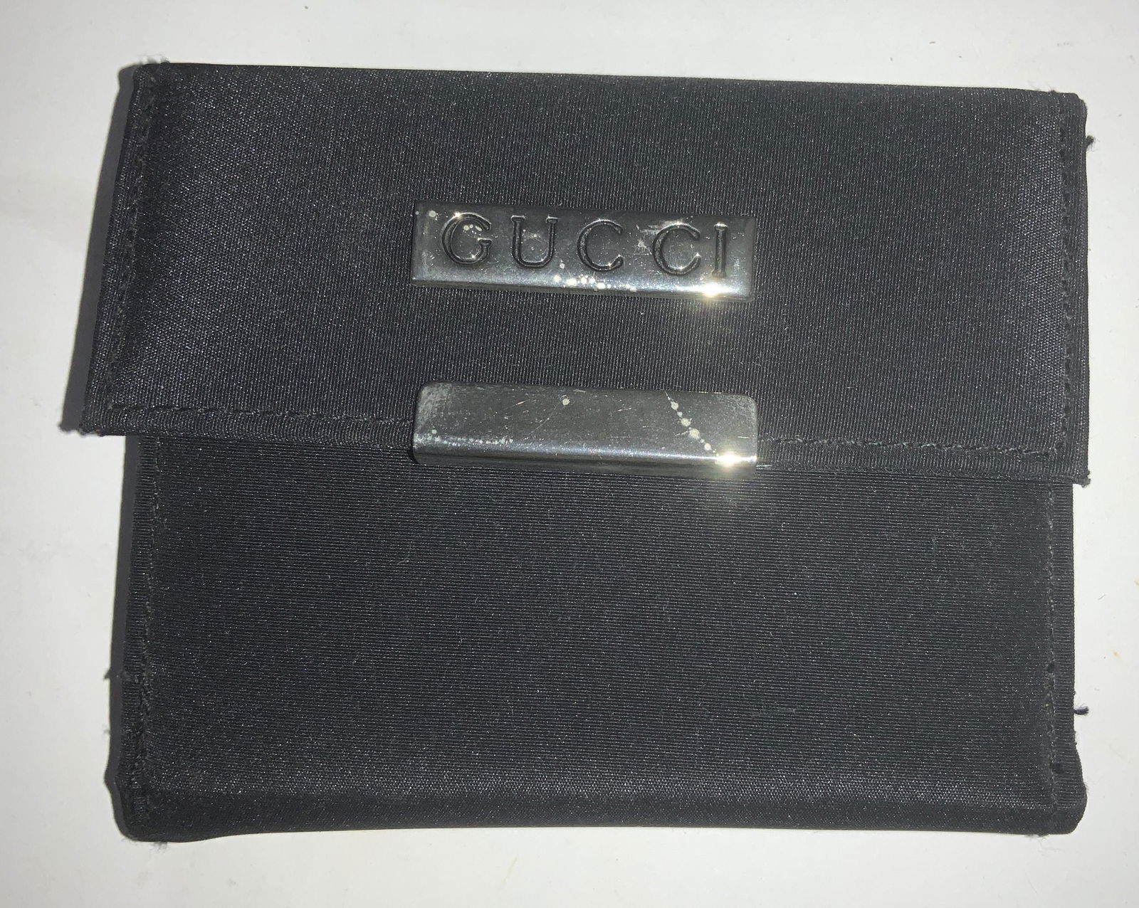 Vintage Signed GUCCI Fabric Wallet (1 of 7)