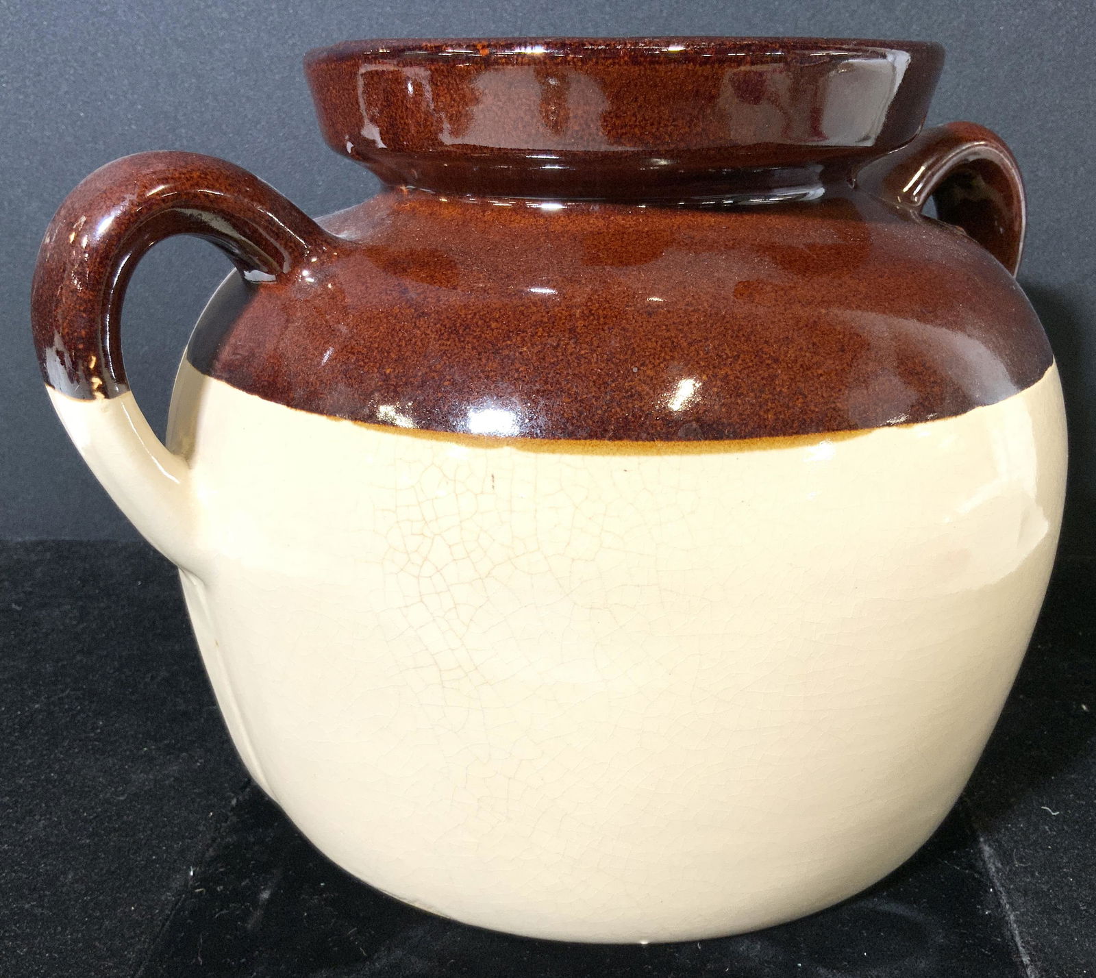 RRP CO Vintage Ceramic Jar W Handles (1 of 8)