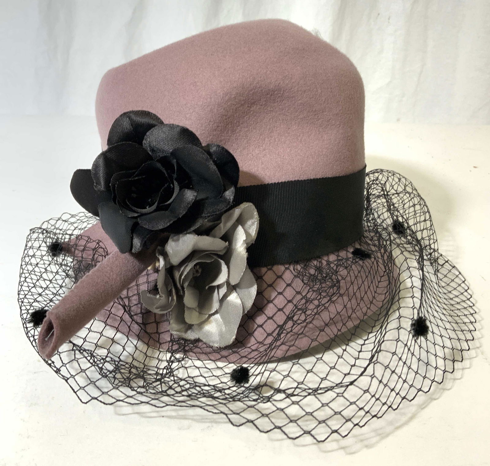 Lot 2 Assorted Wool Hats (1 of 7)