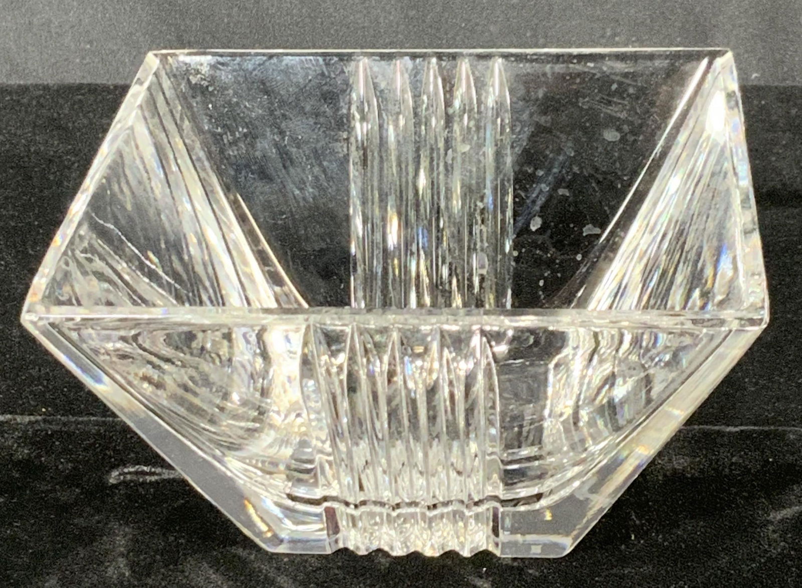 SIGNED TIFFANY AND CO ETCHED CRYSTAL BOWL (1 of 6)