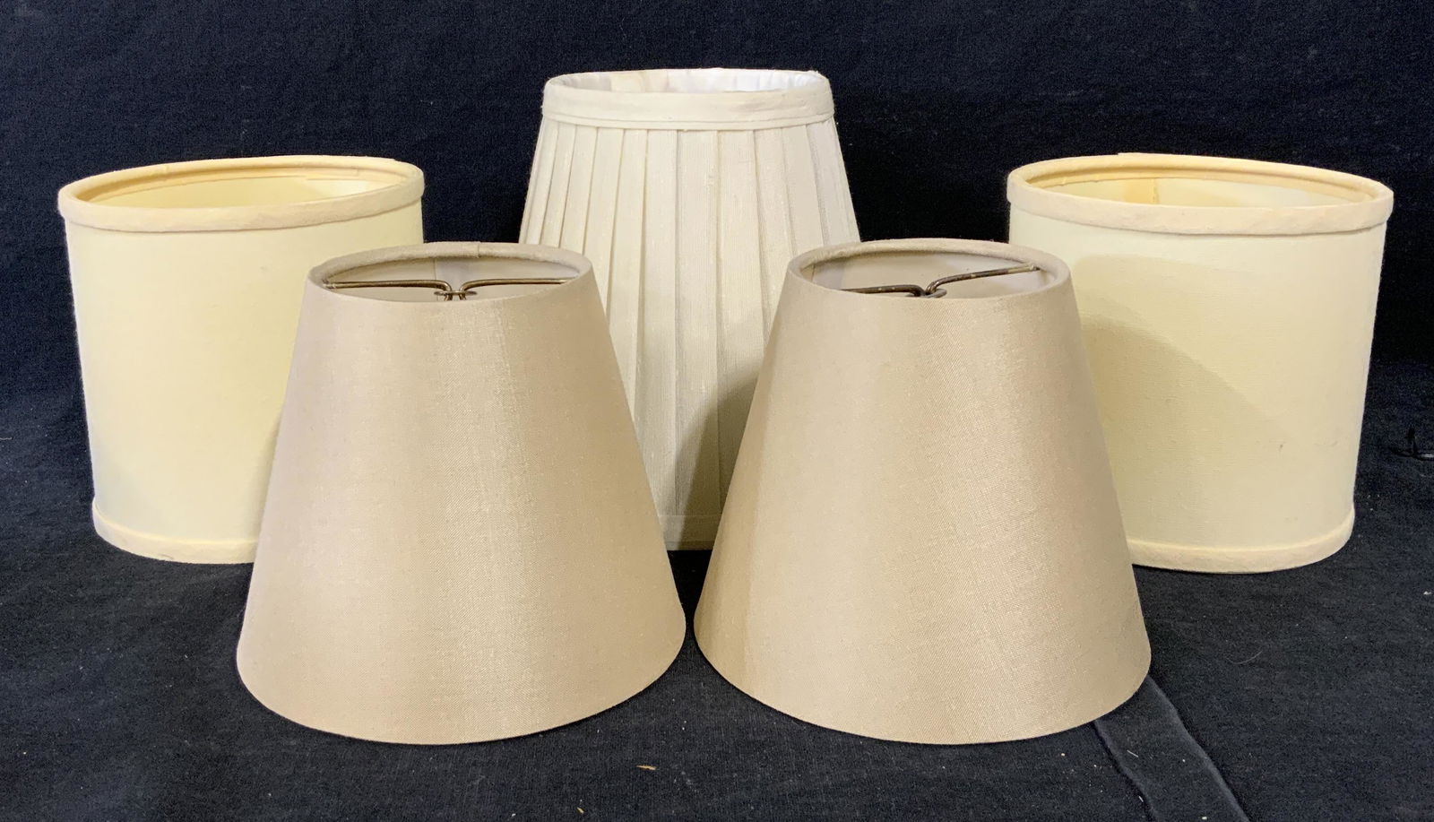 Group Lot 5 Lamp Shades (1 of 6)