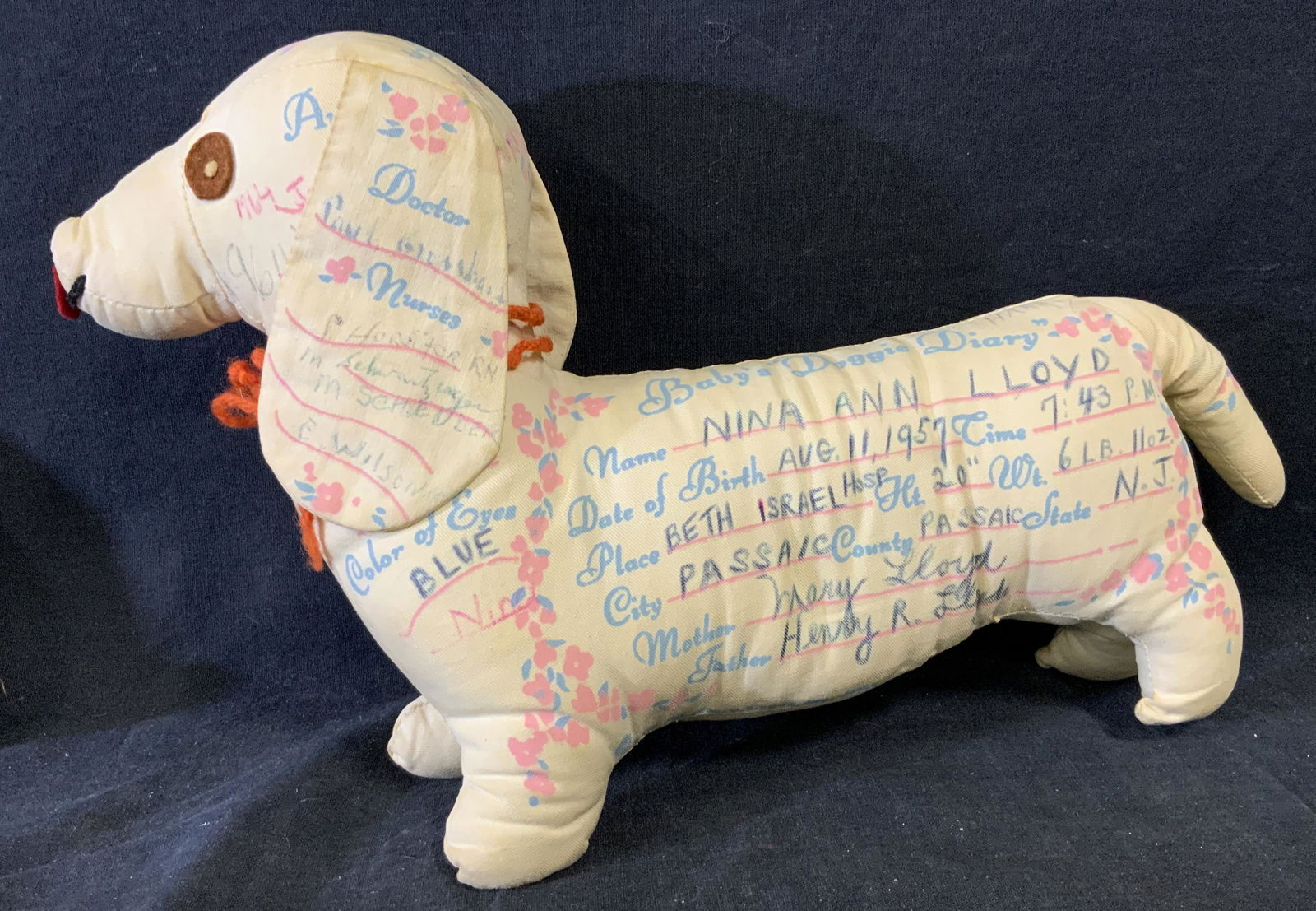 Two Vintage Stuffed Animals (1 of 5)