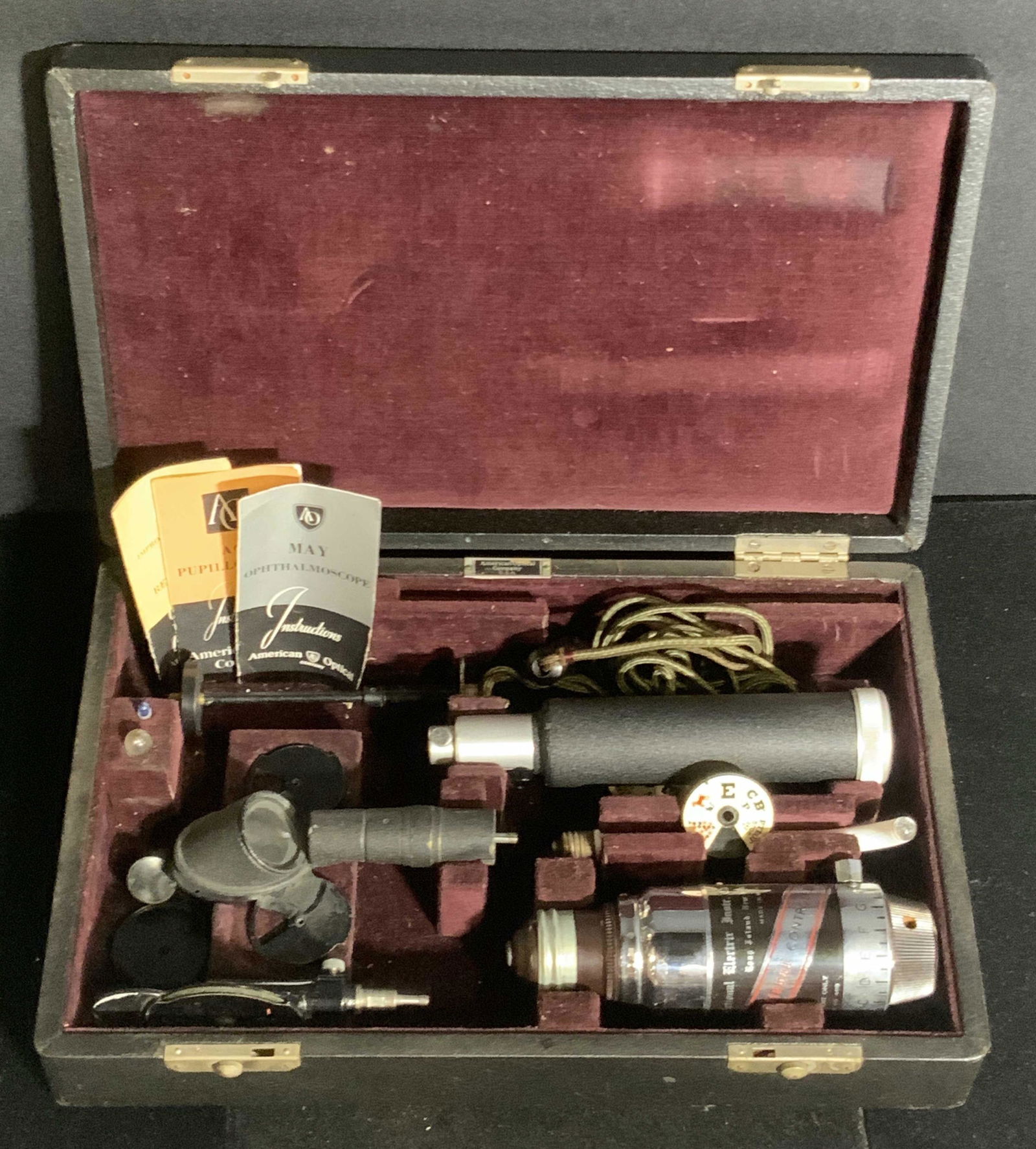 Vintage American Optical Company Optometry Set (1 of 10)