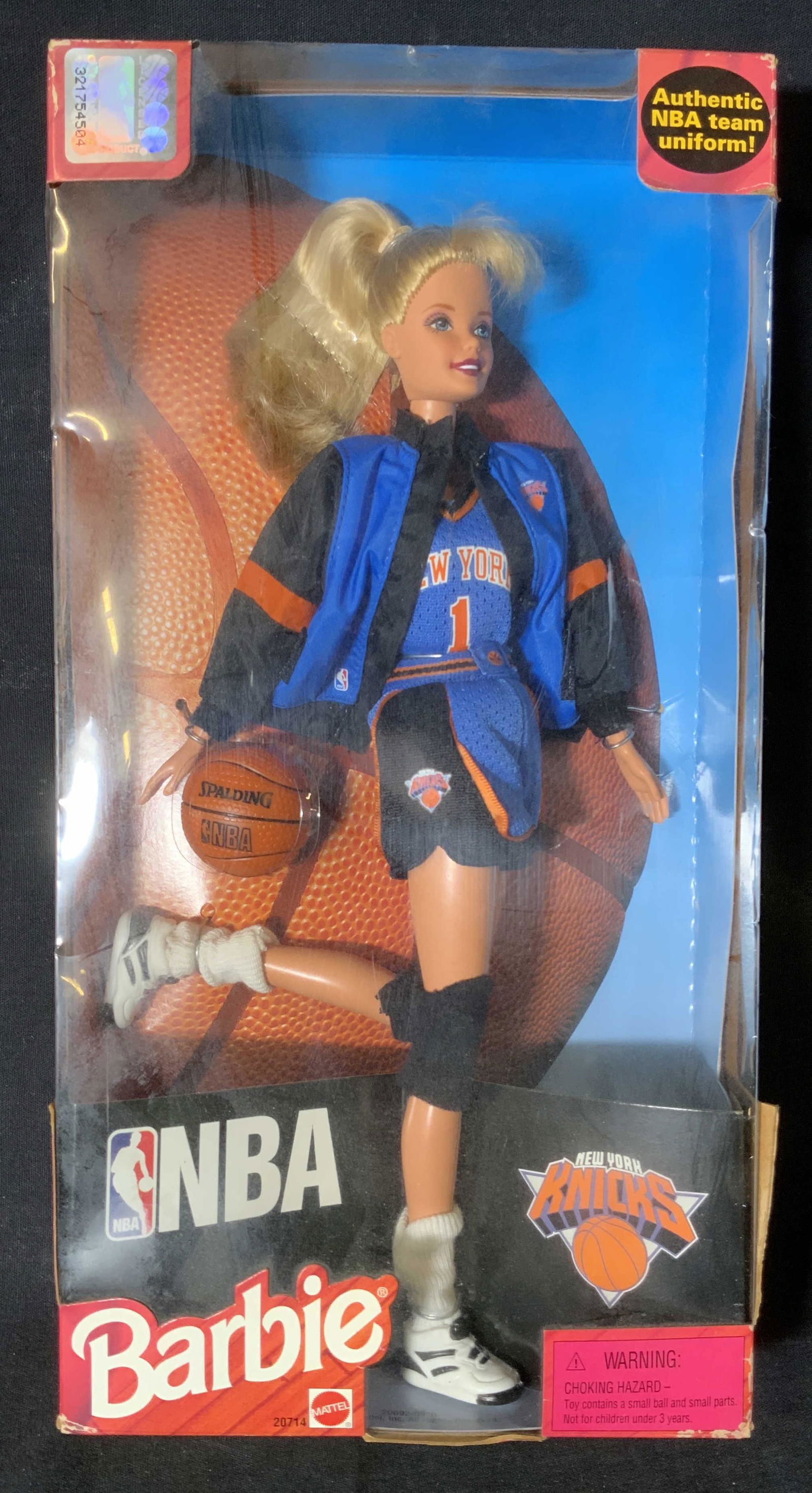 NBA NY Knicks Barbie Doll (1 of 5)