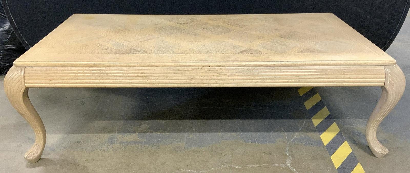 HAMMARY Carved Wooden Cabriole Leg Coffee Table (1 of 10)