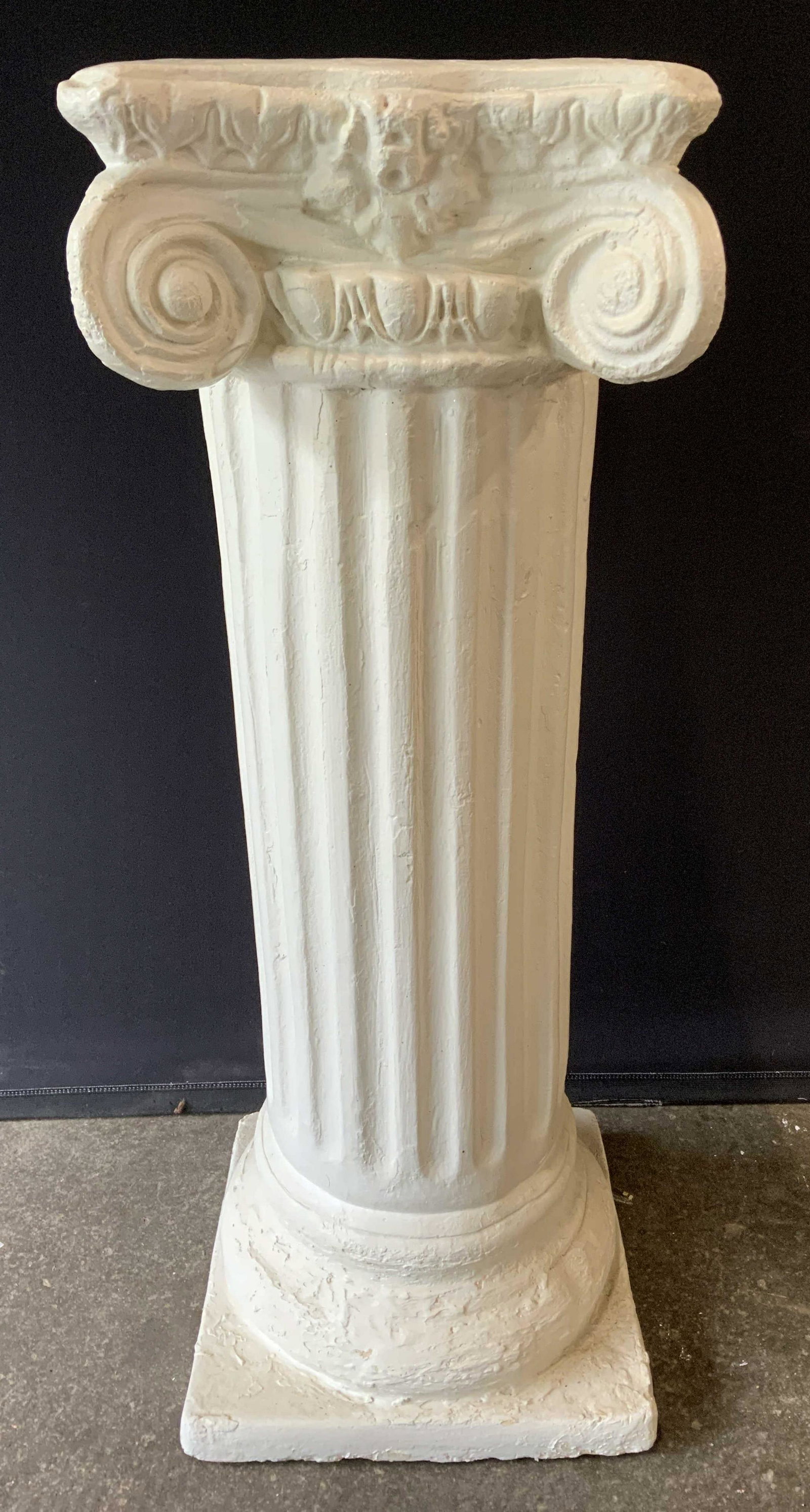 Plaster Column Style Pedestal W Square Base (1 of 10)