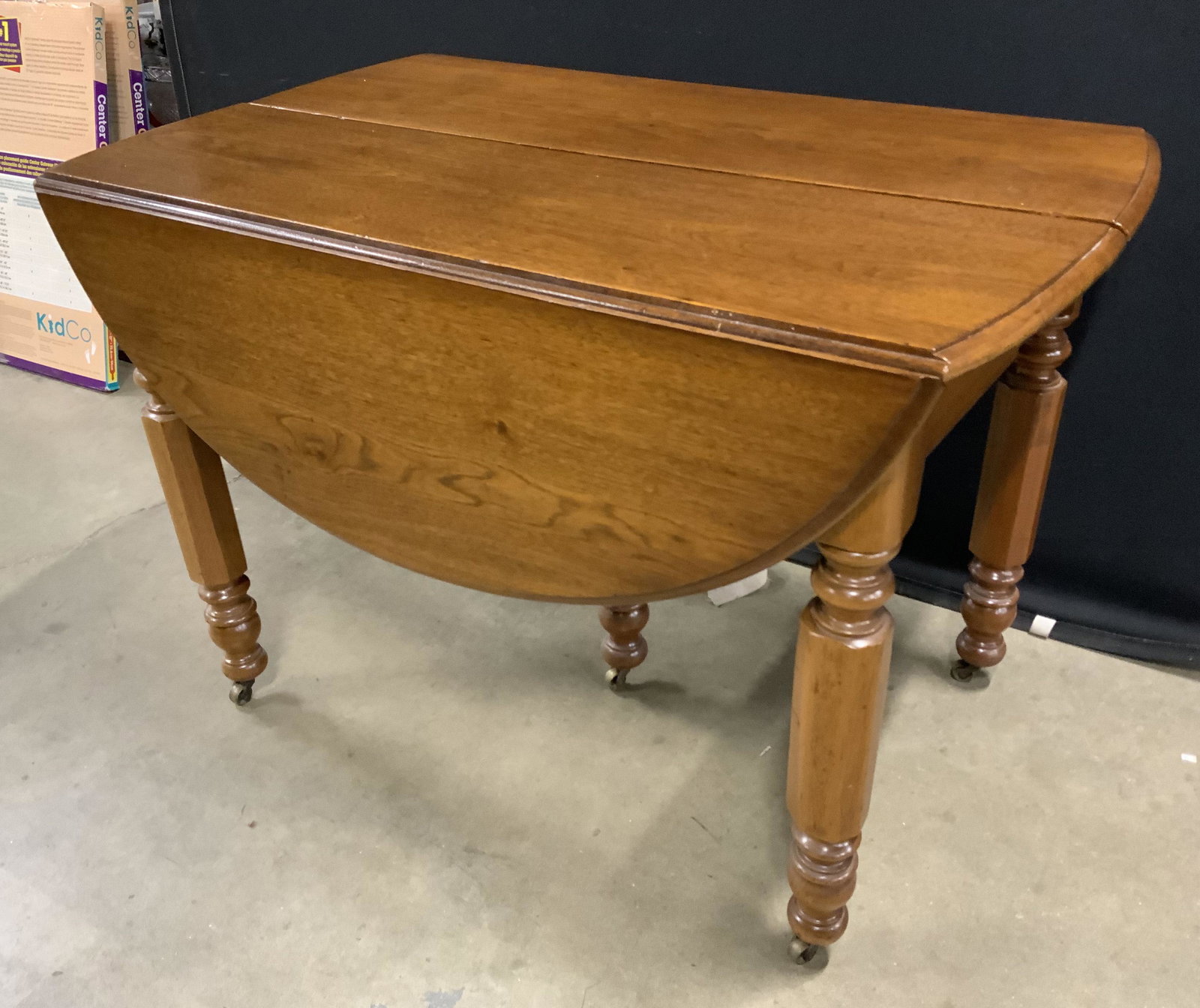 Wooden Drop Leave Table w Casters & Leaves (1 of 14)