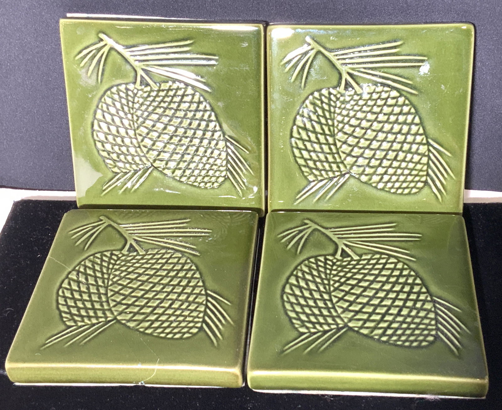 Set 4 Ceramic Tile Coasters Impressed Acorn (1 of 5)