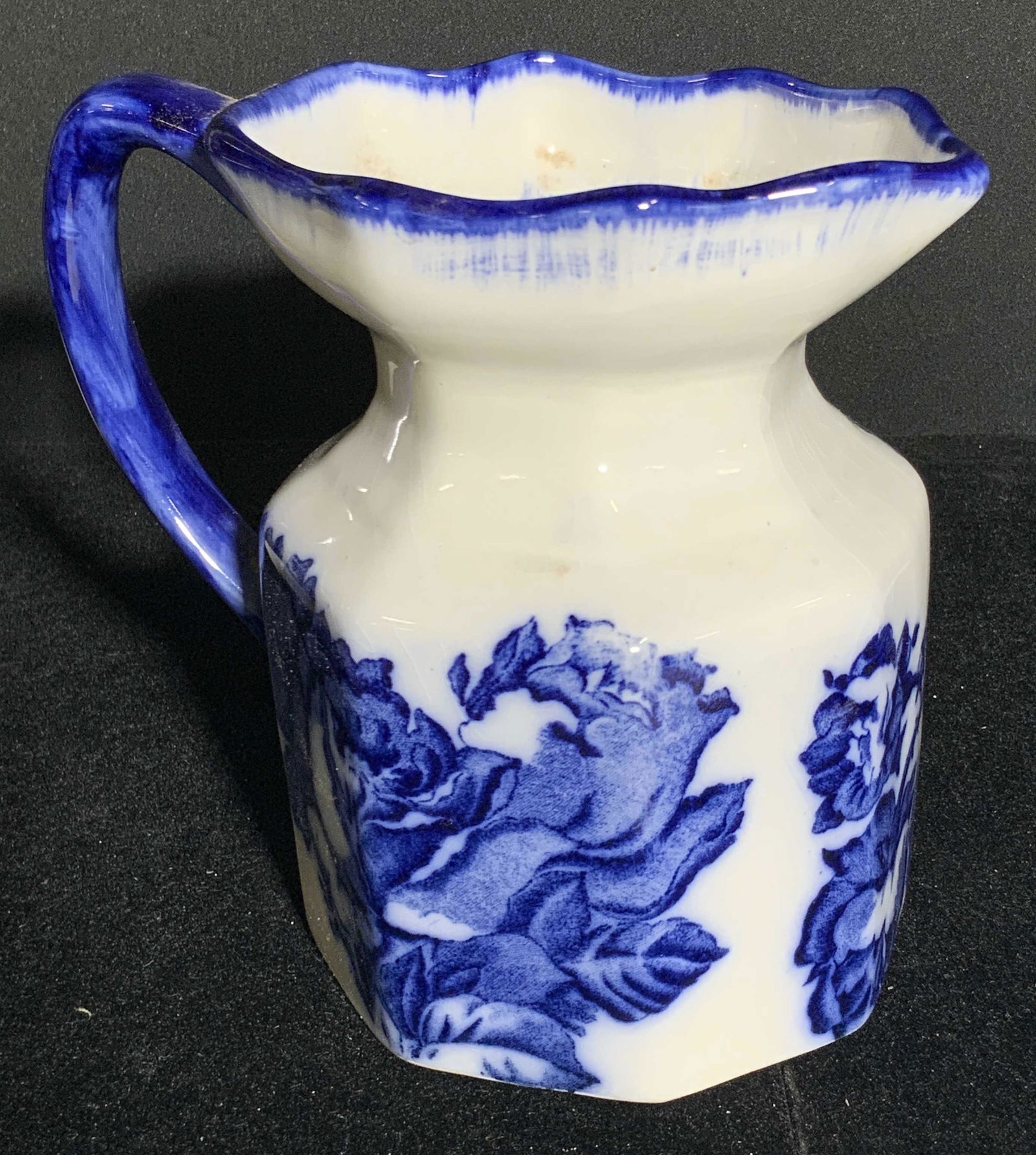 Vntg Blue & White STAFFORDSHIRE Ironstone Pitcher (1 of 8)