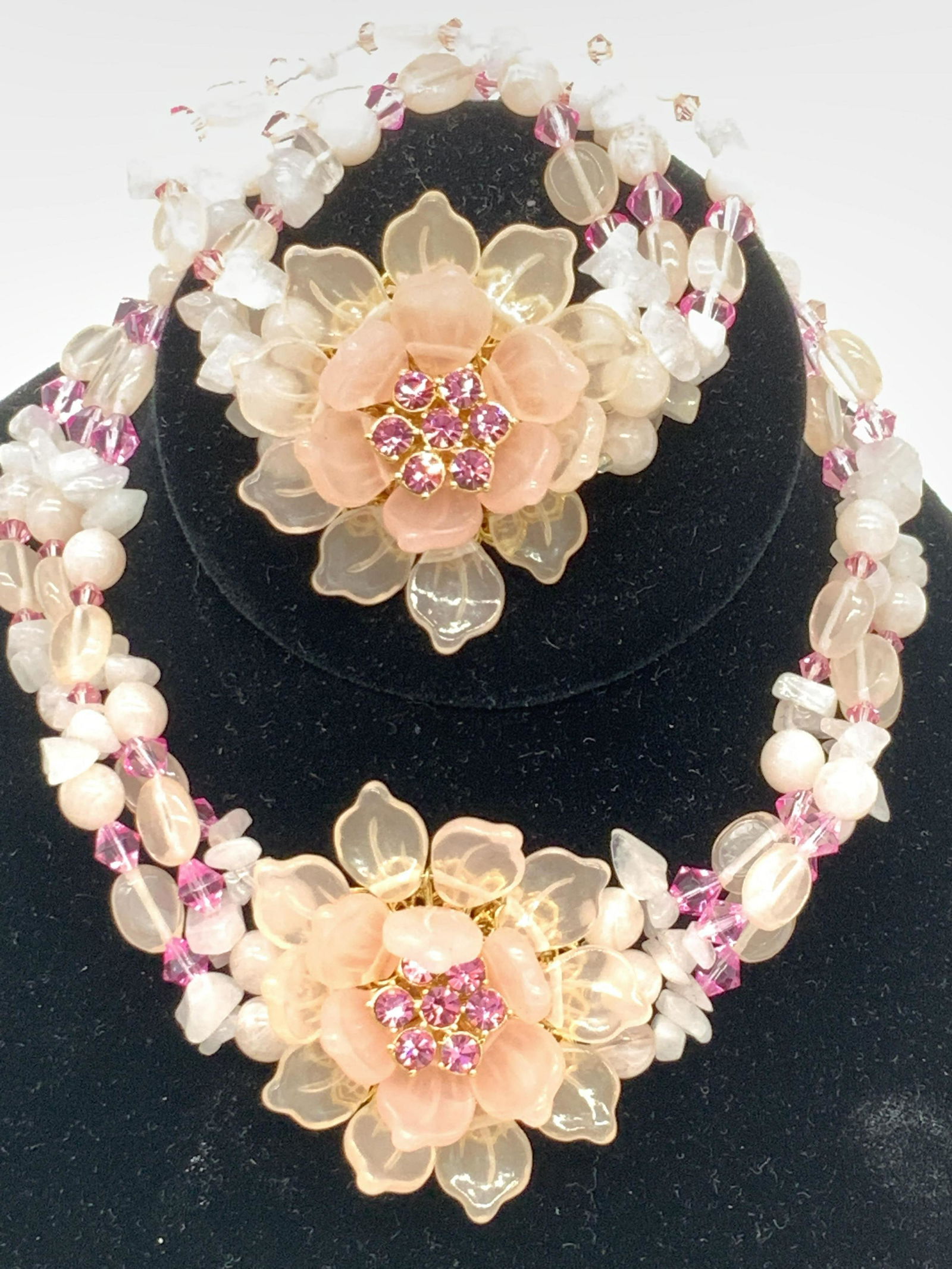 Choker Necklace & Bracelet Pink Beaded Jewelry Set (1 of 6)