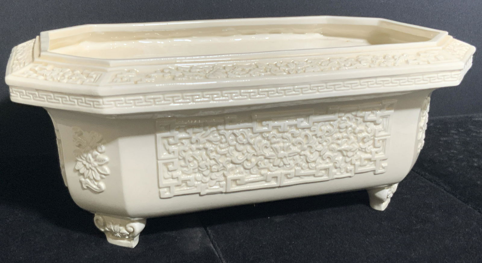 ETHAN ALLEN Italian Ceramic Cachepot (1 of 9)