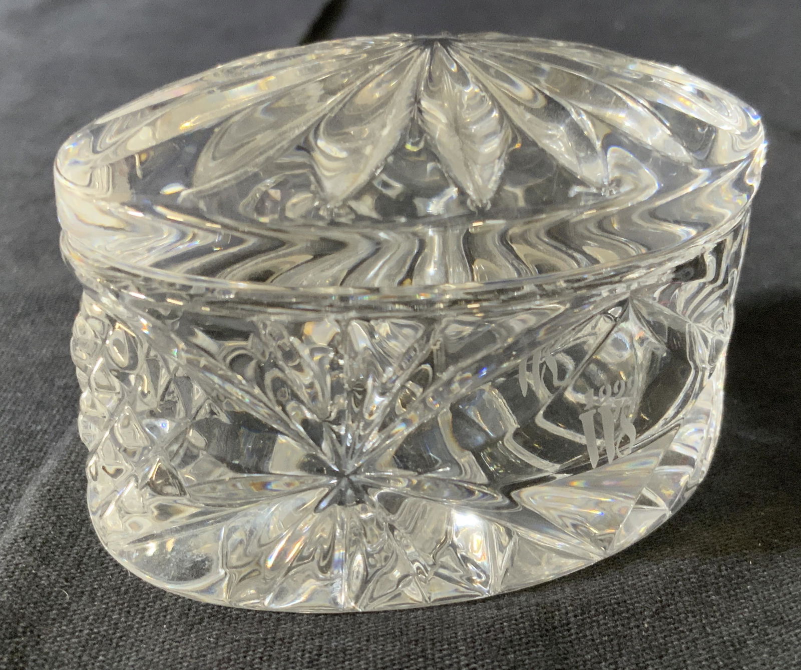 WATERFORD Cut Crystal Trinket Box (1 of 8)