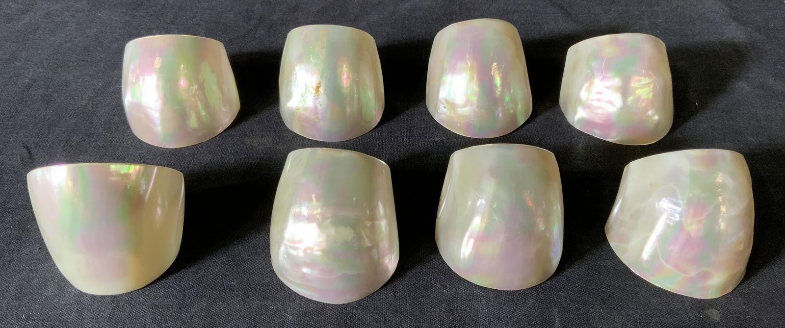 Set 8 Shell Napkin Holders (1 of 6)