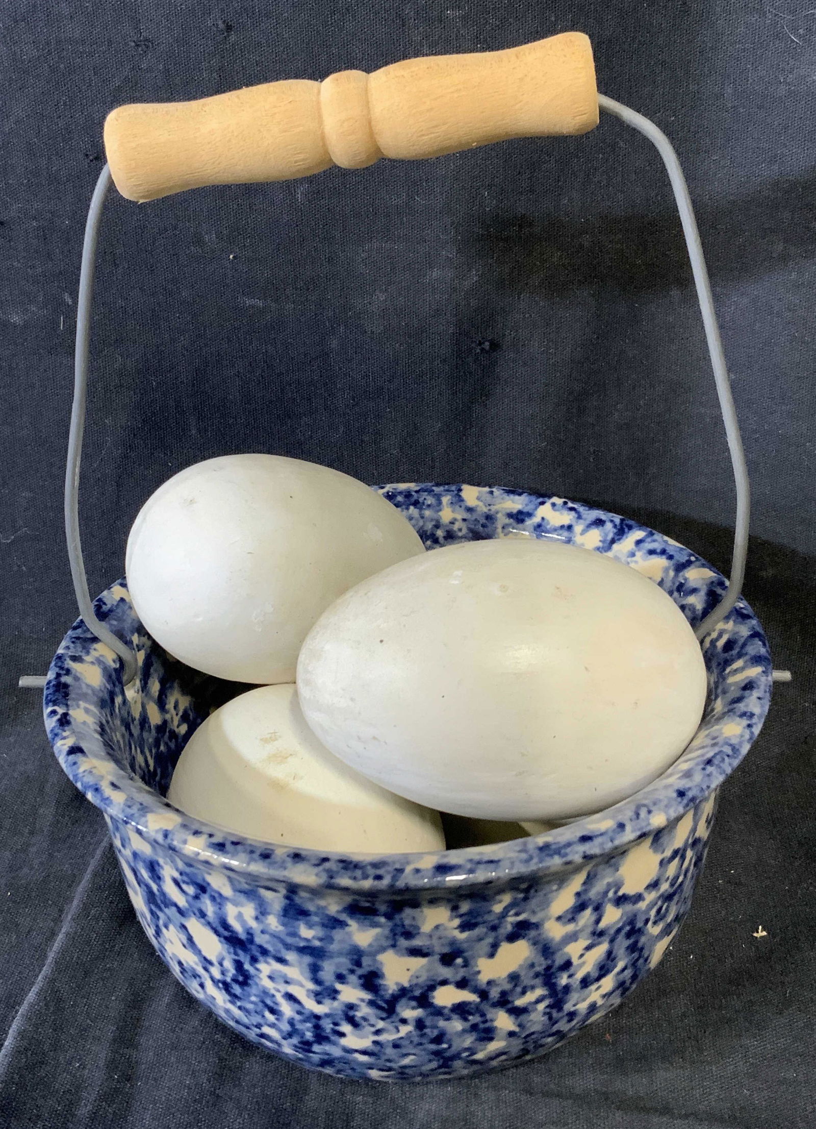 Vintage MARSHALL POTTERY Ceramic Egg Basket (1 of 5)