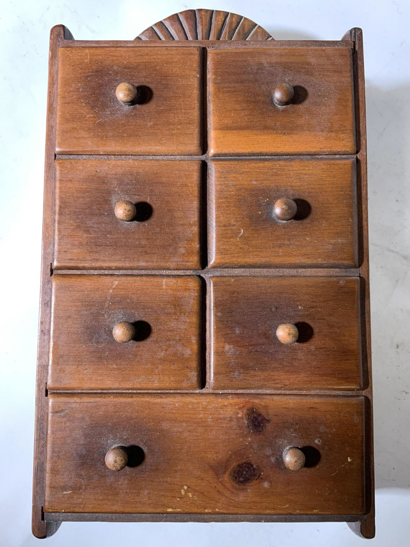 THREE MOUNTAINEERS Vtg Carved Wooden Jewelry Box (1 of 8)