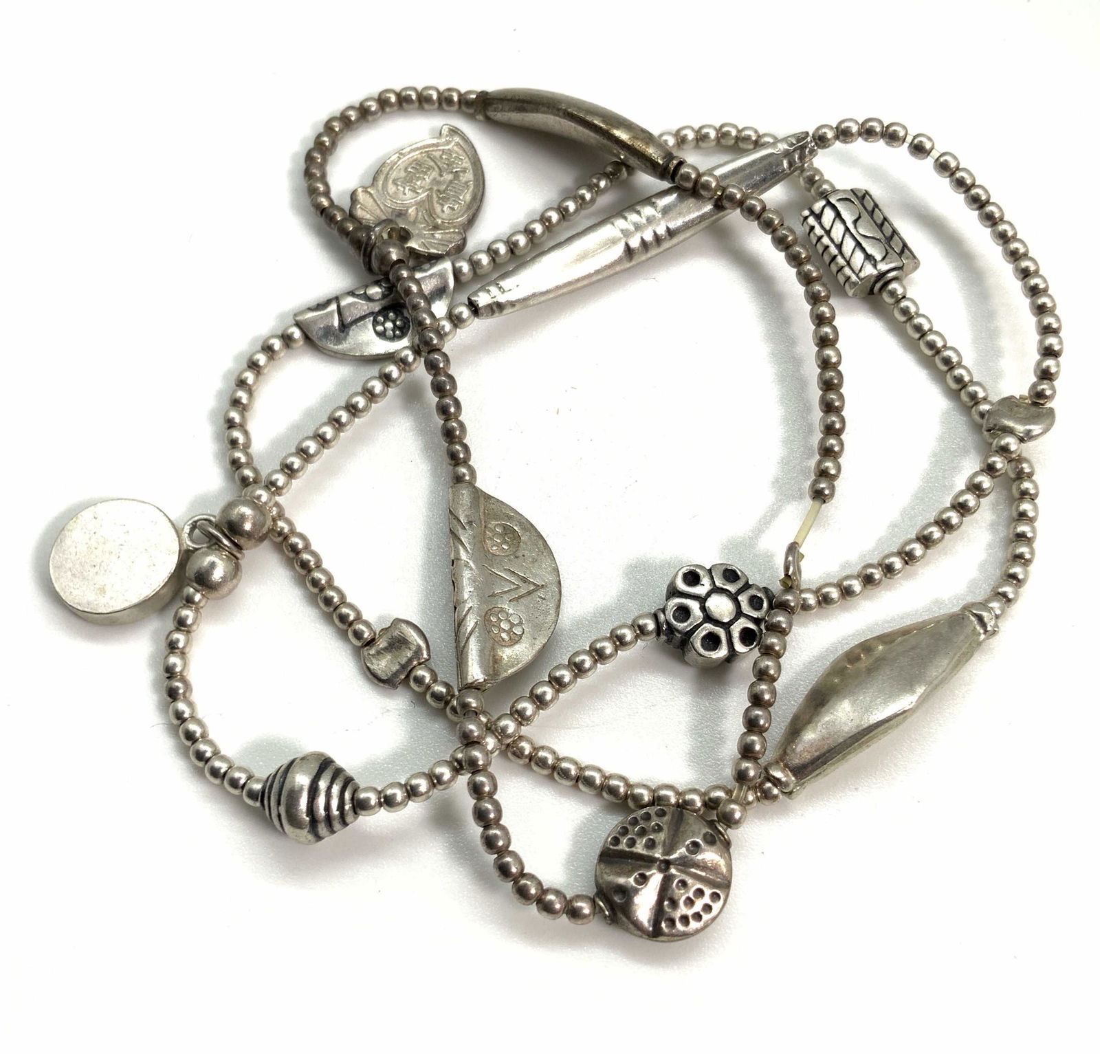 Lot 3 Silver Tn Charm Stretch Bracelets, Jewelry (1 of 8)