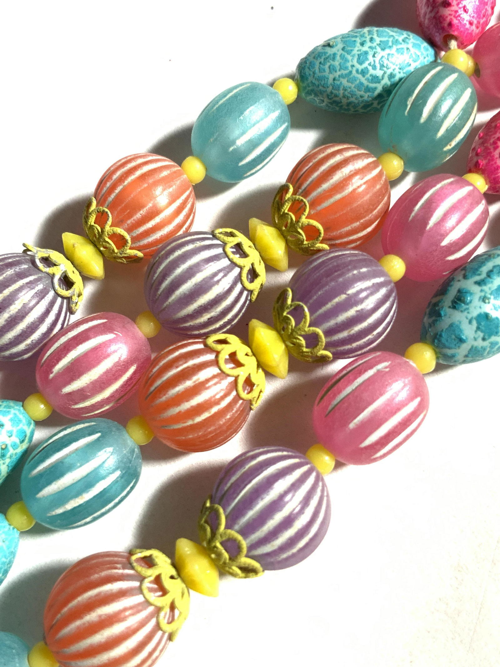 Lot 6 Beaded Necklaces, Pearlescent & More (1 of 9)