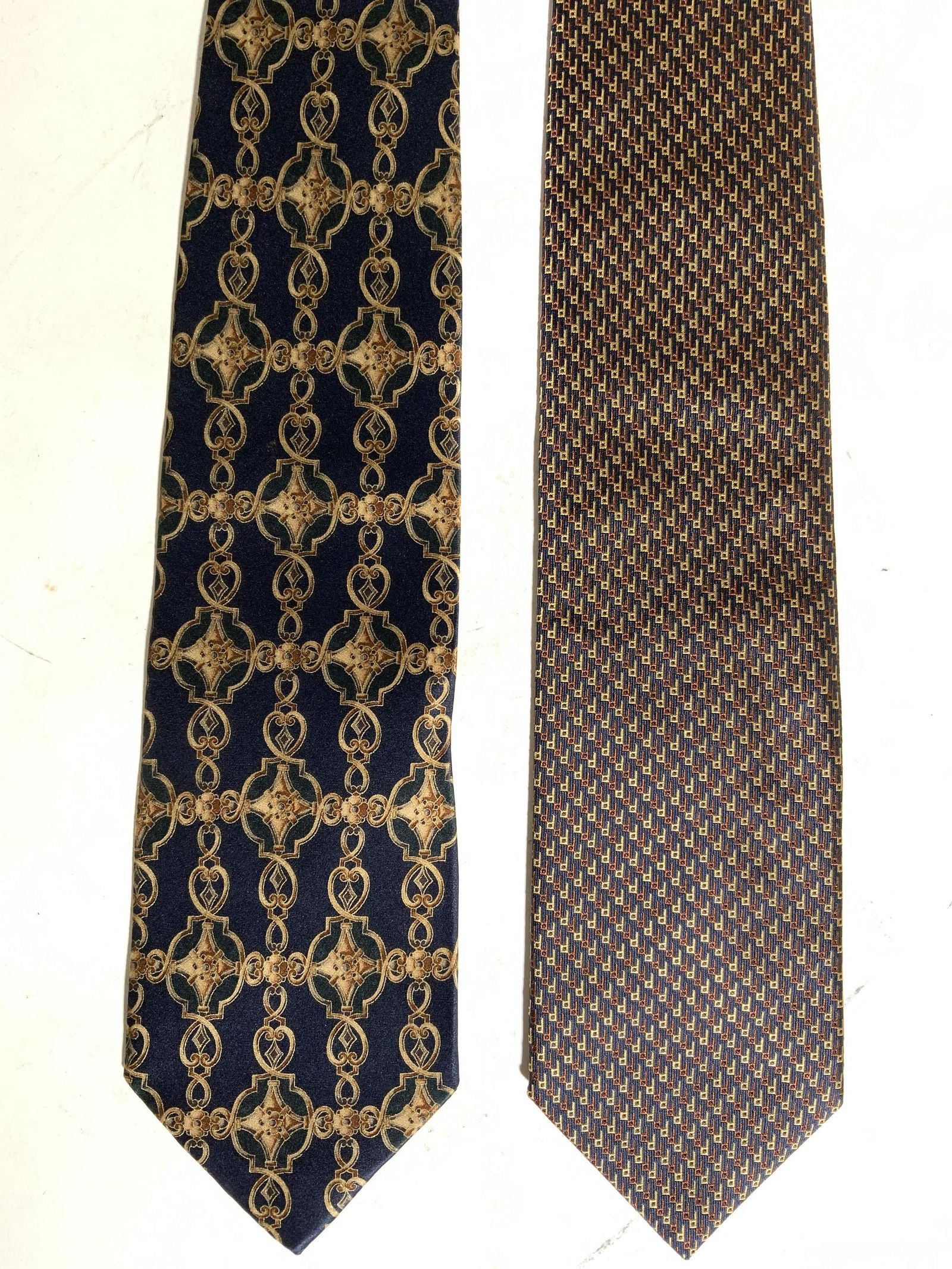Lot 2 Assorted Silk Men’s Neckties (1 of 8)