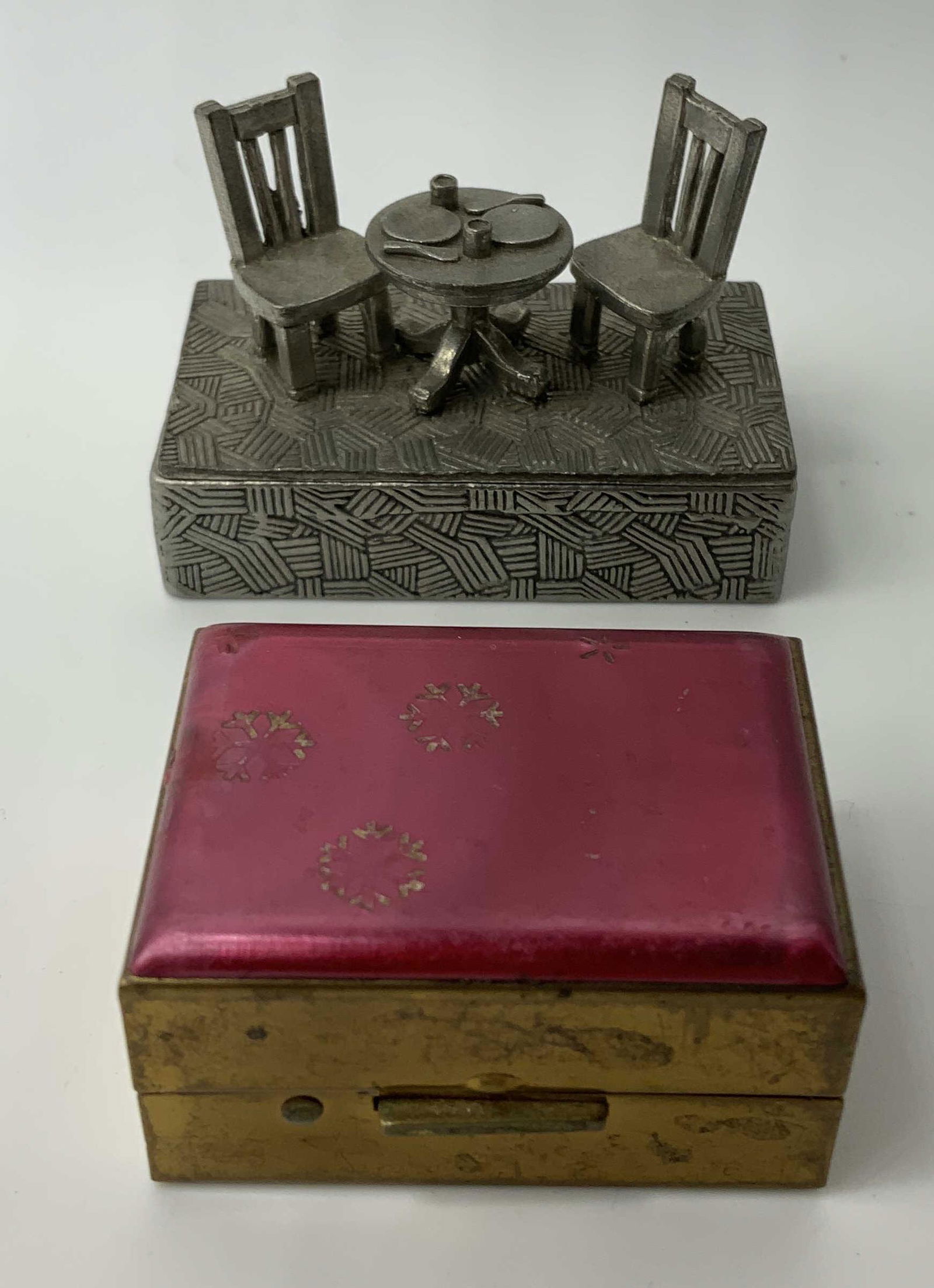 Lot 2 Metal Pill Boxes (1 of 6)