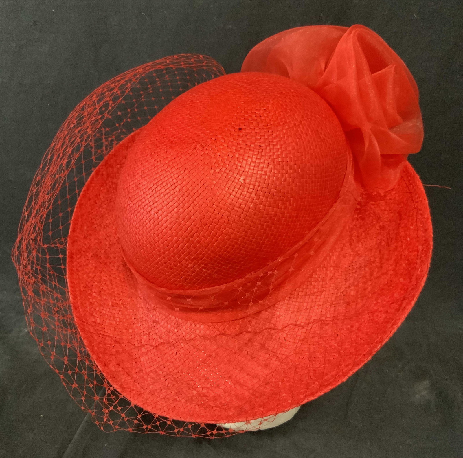 Retro Red Women’s Hat w Veil (1 of 5)