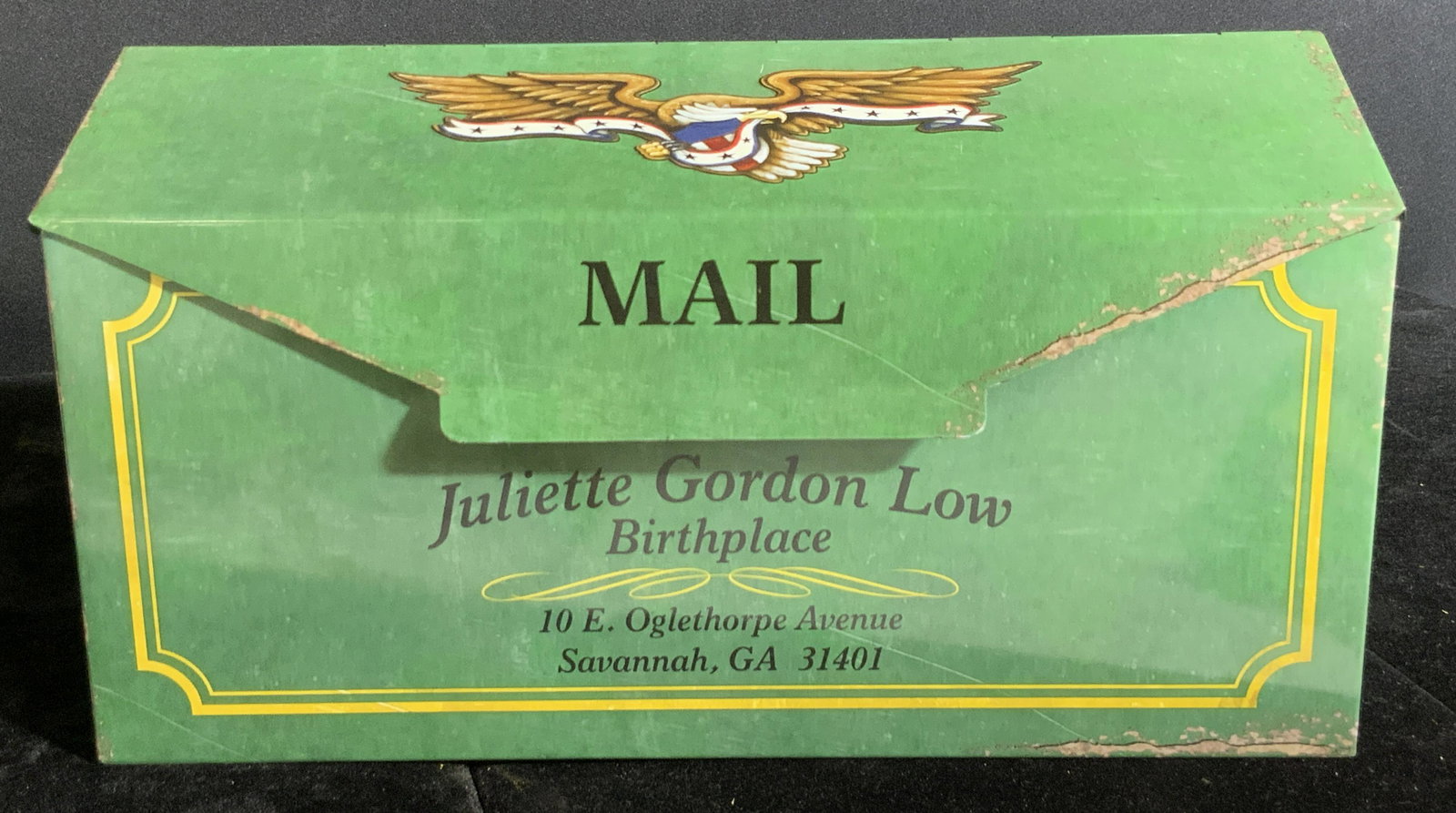 Vintage Metal Girl Scouts Hanging Metal Mailbox (1 of 11)