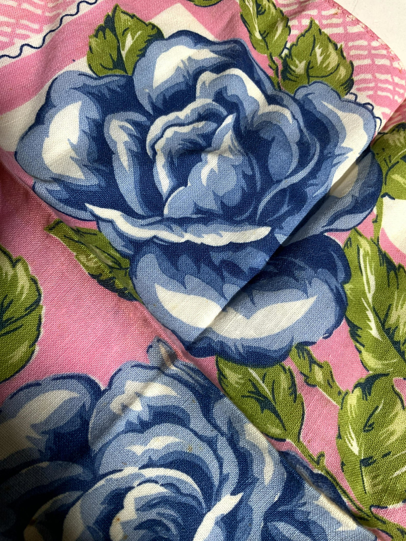 Lot 3 Scarf & Cloth Napkins: Lot includes scarf which reads CACHAREL & has tag which reads MADE IN FRANCE. Each napkin is pink with blue & green toned floral & leaf detail. Scarf measures approx 21 inches square. Scarf, napkins, 