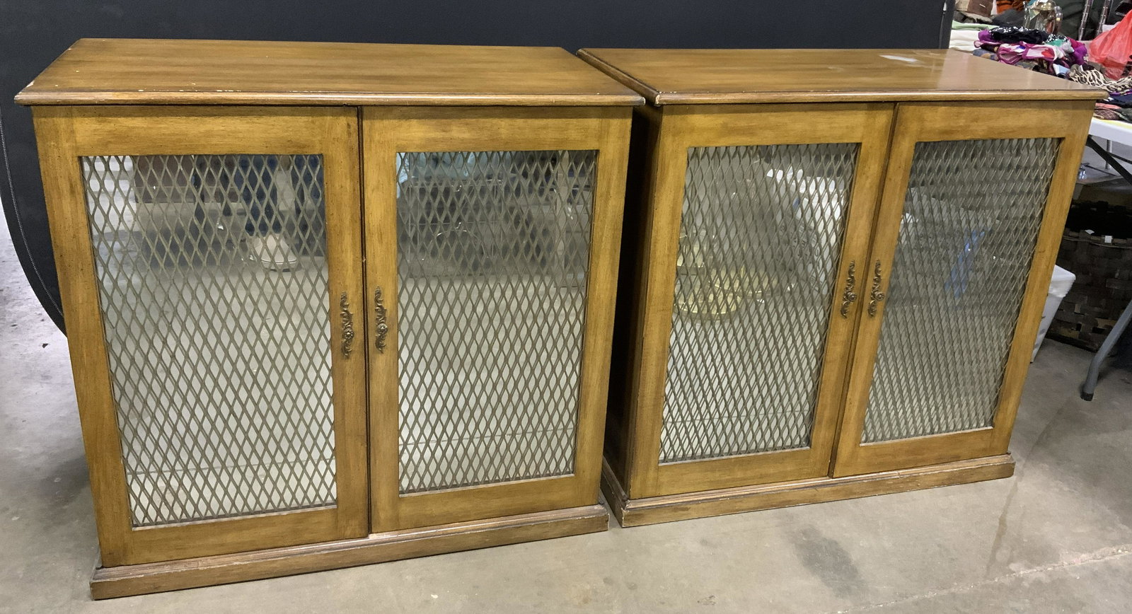 Pair Vintage Mirrored Cabinets (1 of 8)