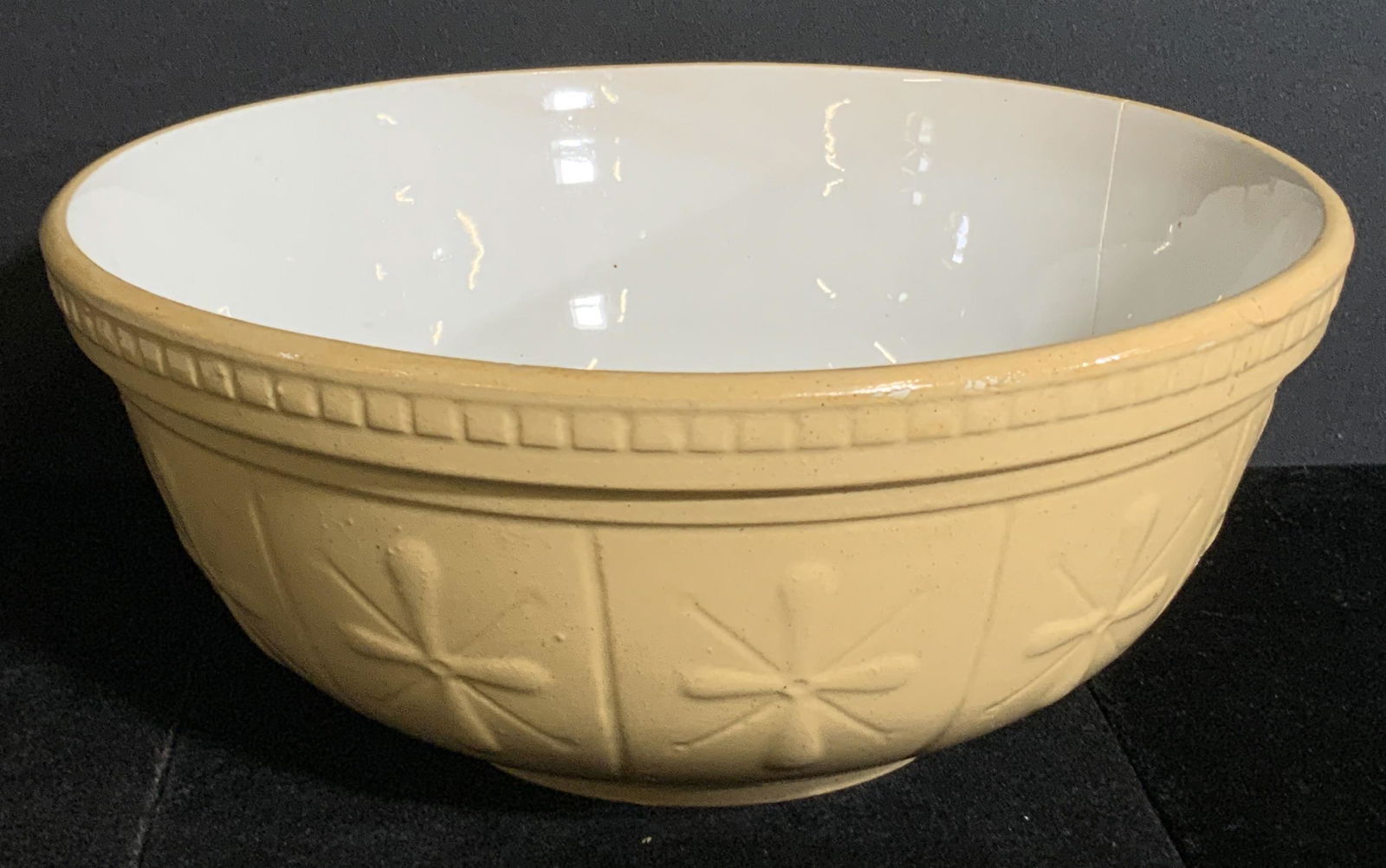 Vintage English Ceramic Yellowware Bowl (1 of 8)