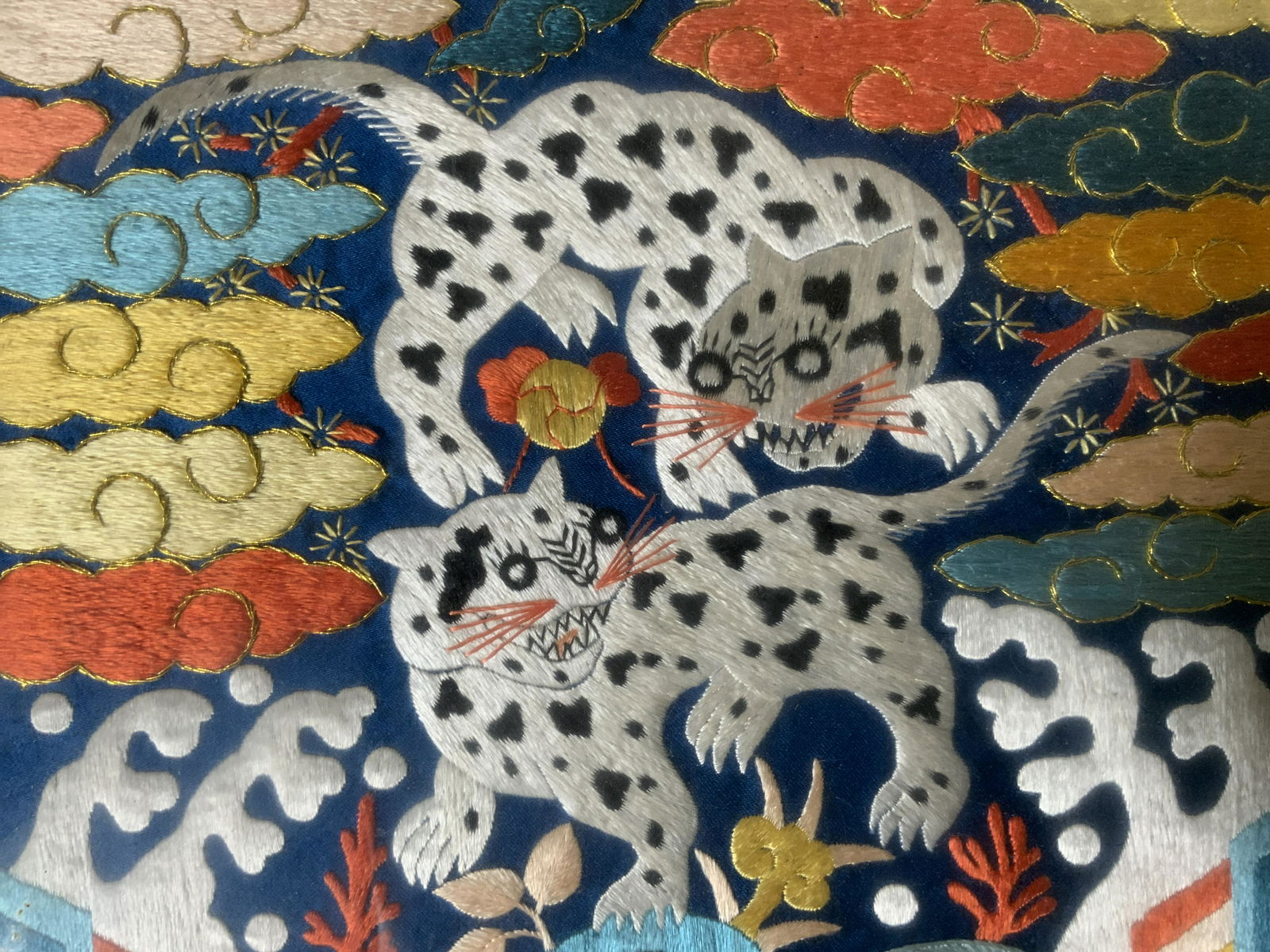 Lot 4 Korean Embroidery Artworks (1 of 8)