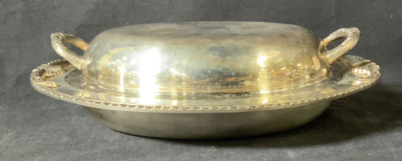 Silverplated Serving Dish (1 of 7)