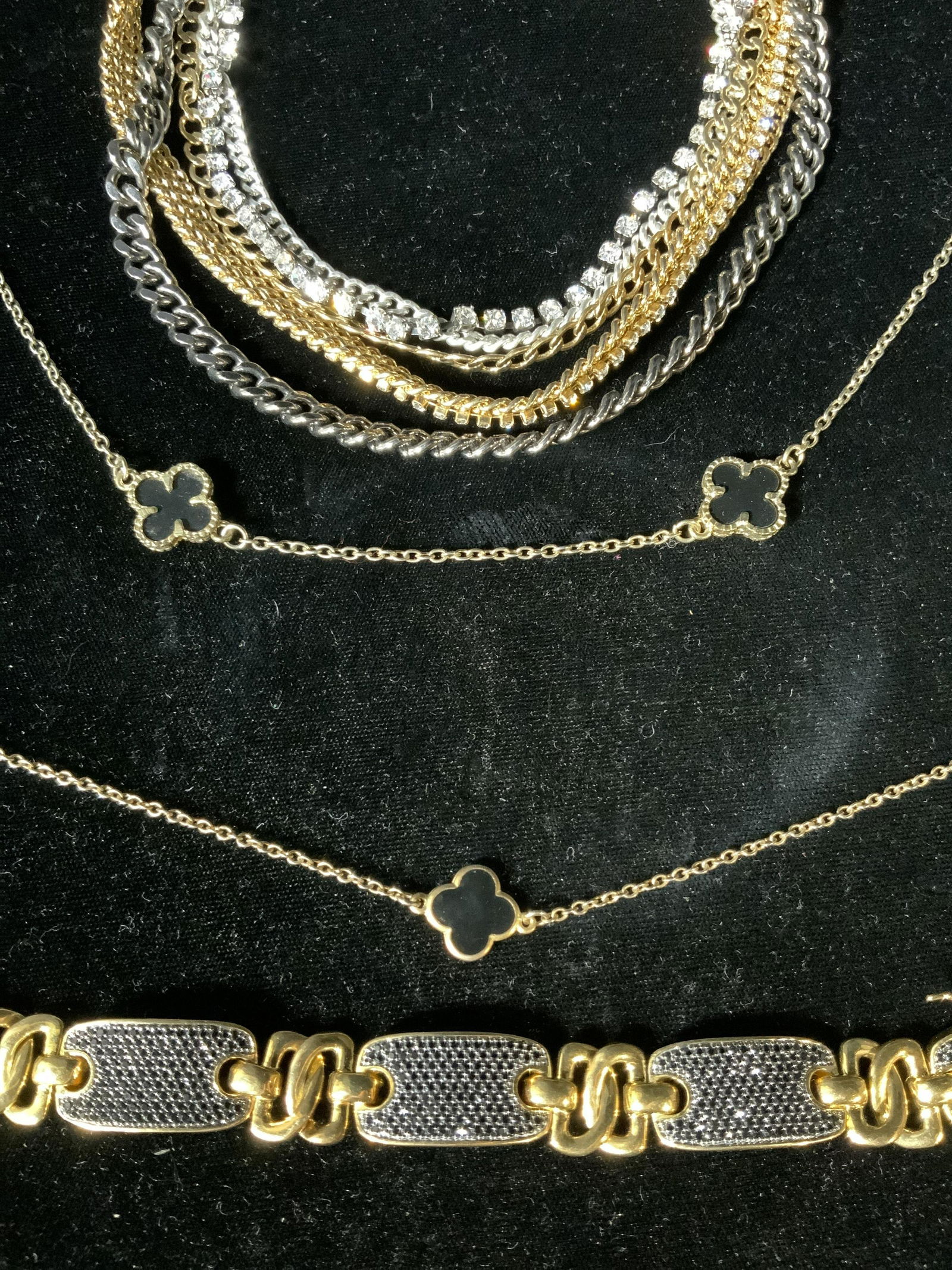 Lot 4 Necklaces & Bracelet (1 of 5)