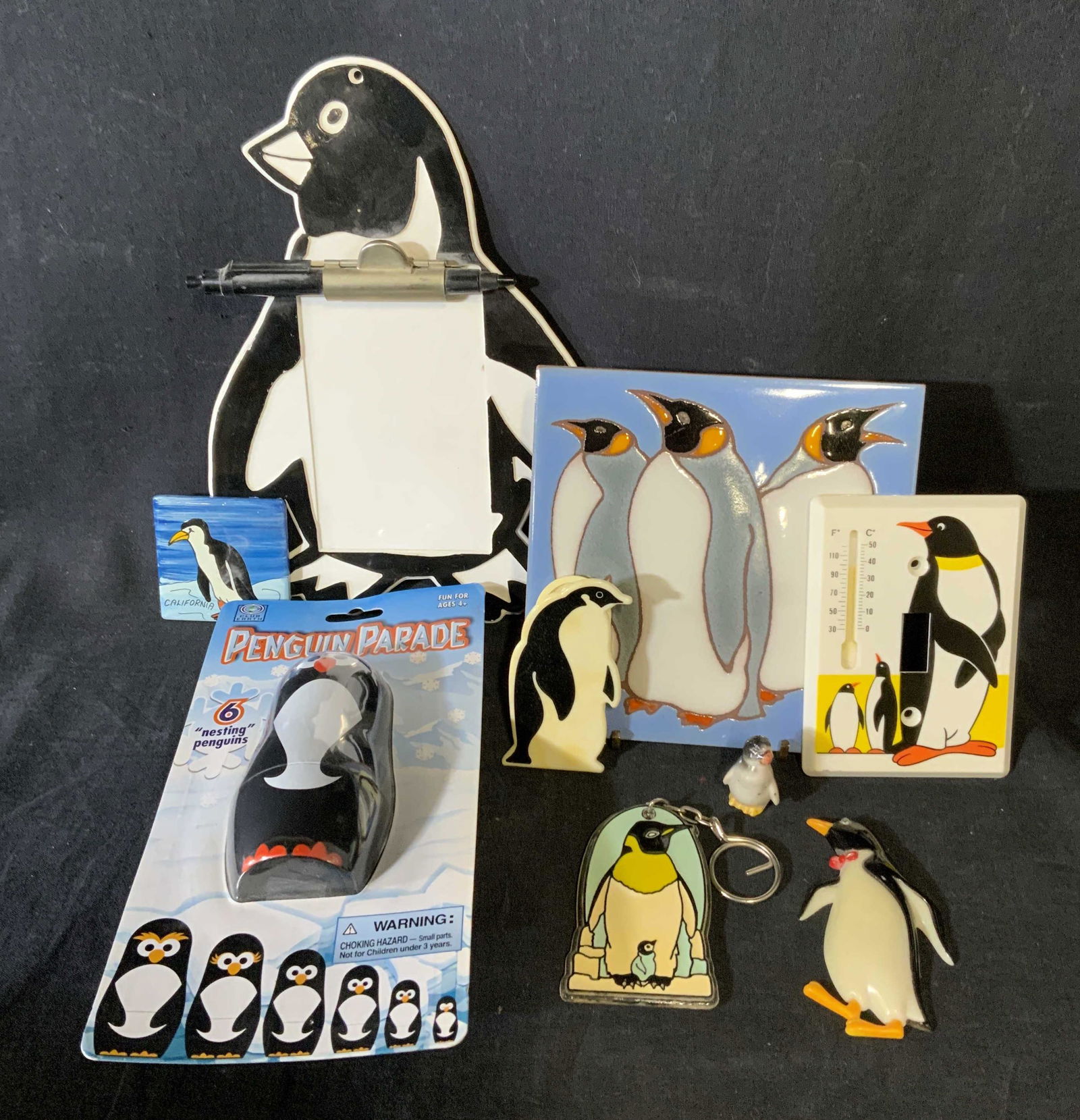 Group Lot 9 Penguin Motif Accessories (1 of 5)