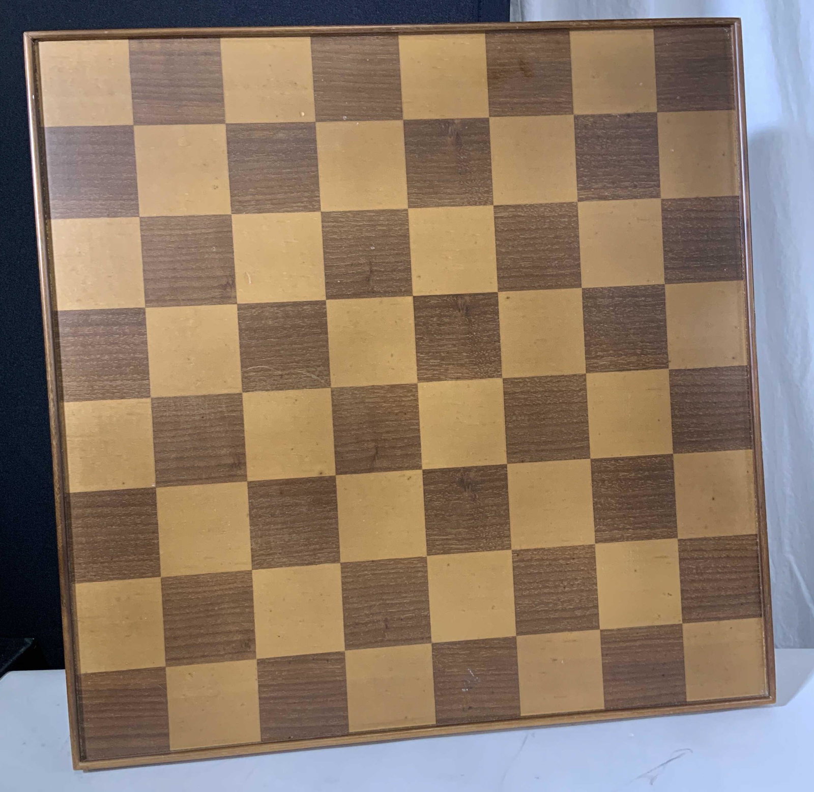 CW WILLIAMSBURG RESTORATION Wood Chess Board (1 of 5)