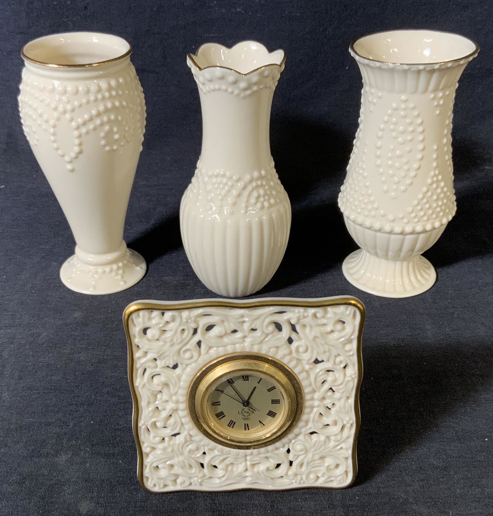Lot 4 LENOX Porcelain Vases & Clock (1 of 8)
