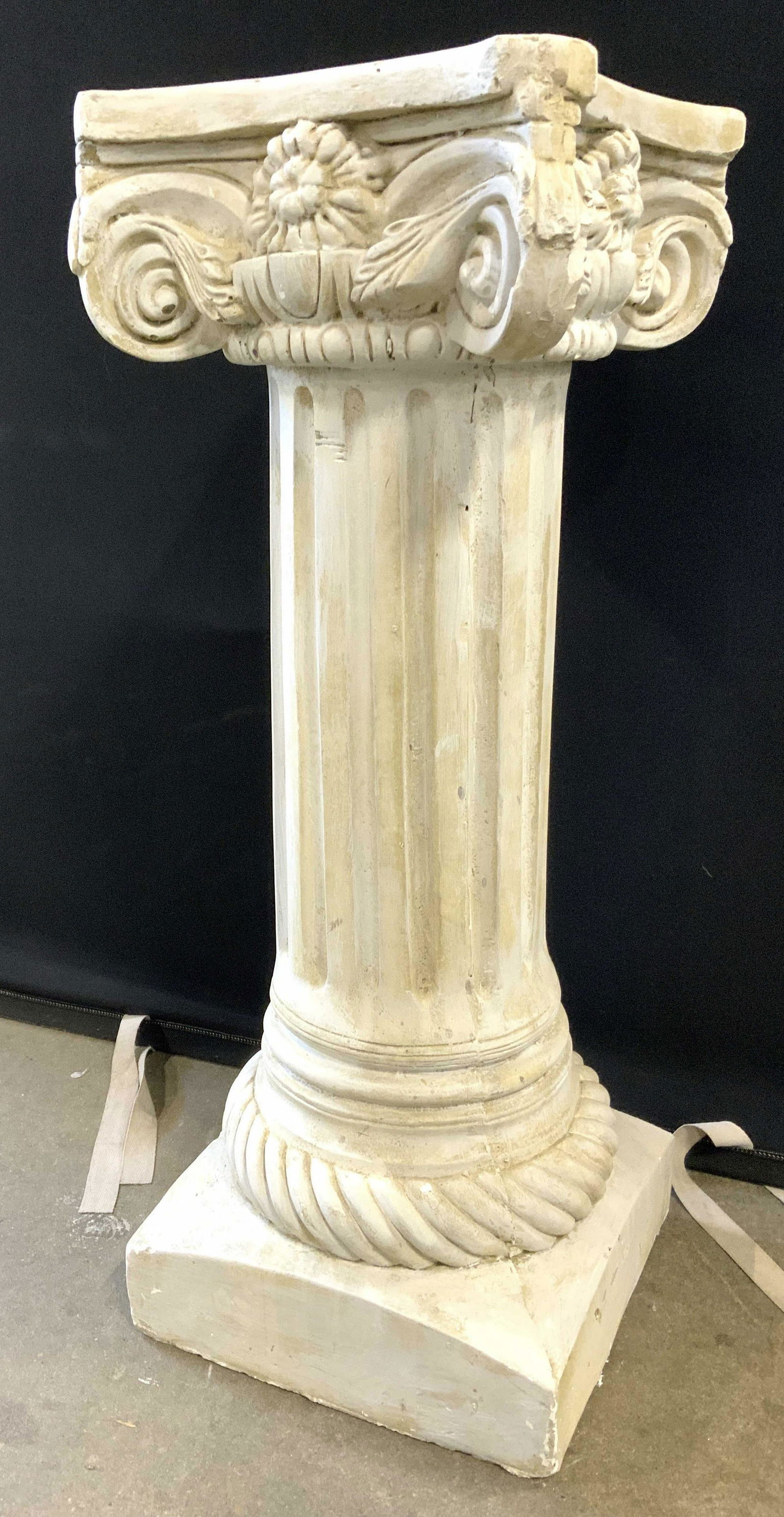 Plaster Display Pedestal (1 of 8)