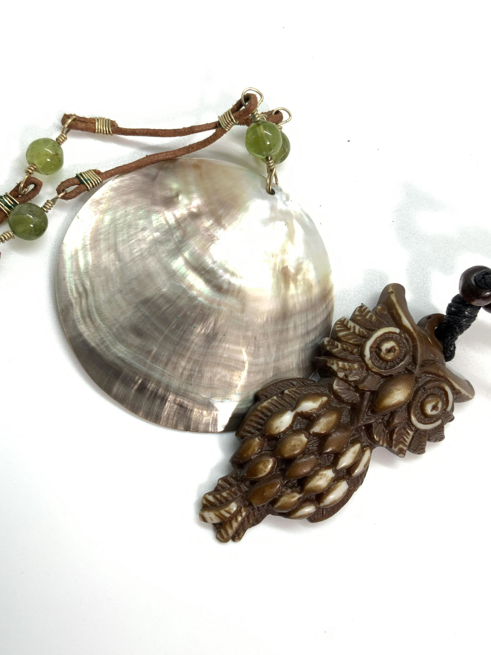 Lot 2 Handmade Necklaces, Shell & Owl Jewelry (1 of 9)