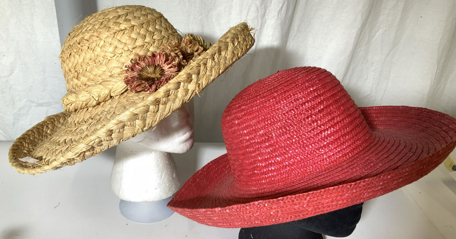 Lot 4 Ladies Straw Sun Hats (1 of 5)