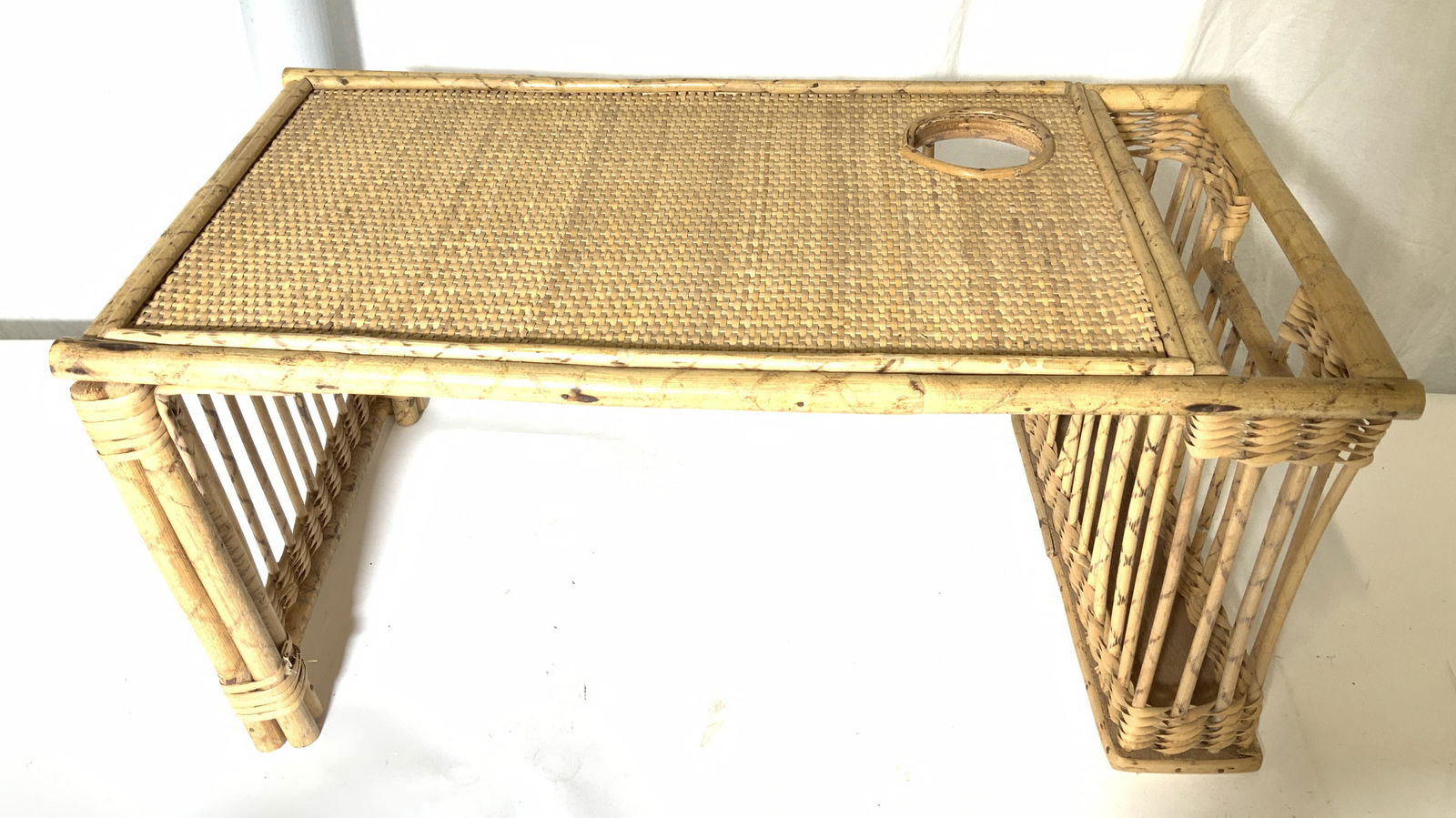 Collectible Woven Rattan Breakfast Tray (1 of 9)