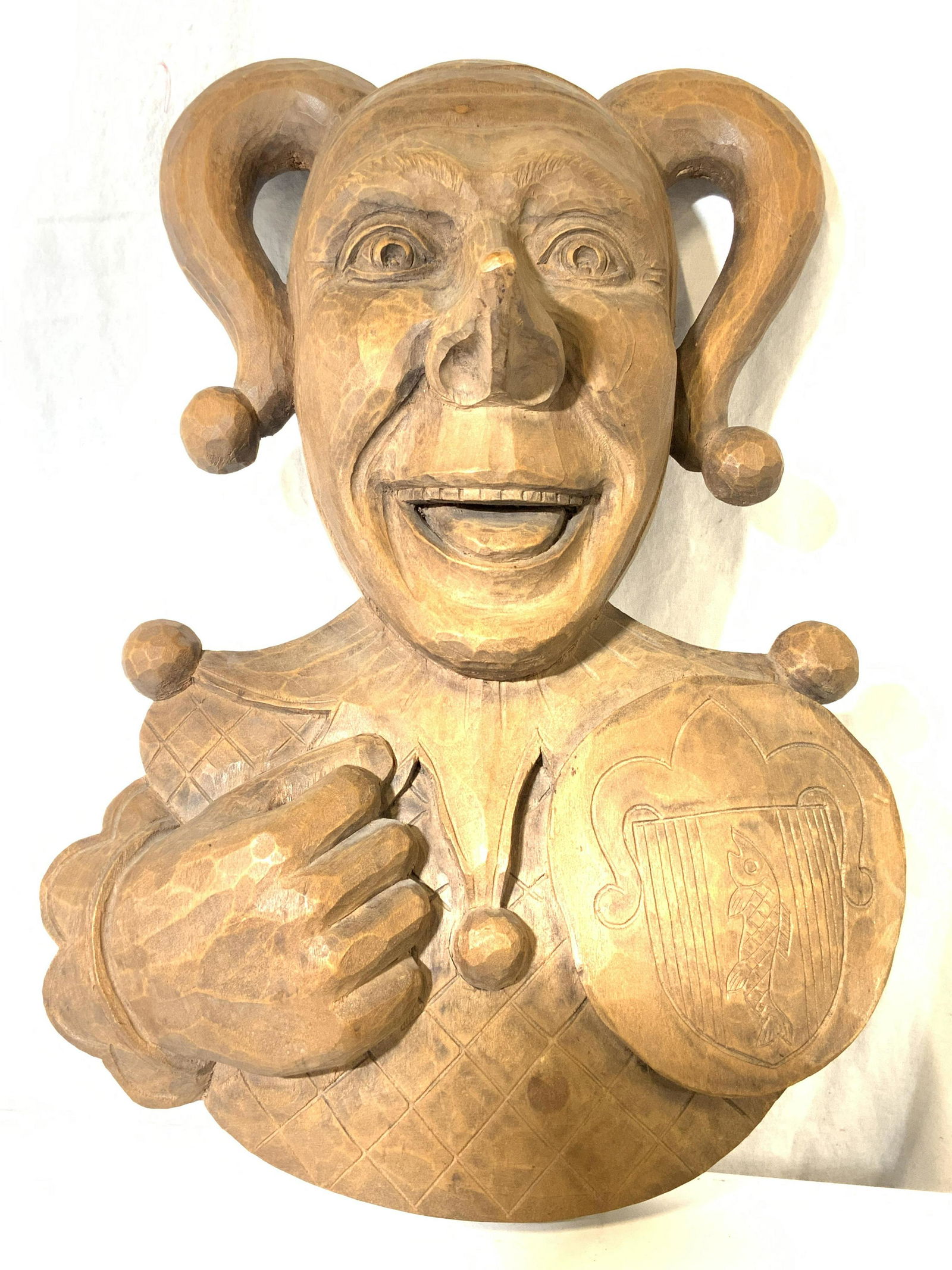 ER Signed Hand Carved Dutch Jester Wall Carving (1 of 10)