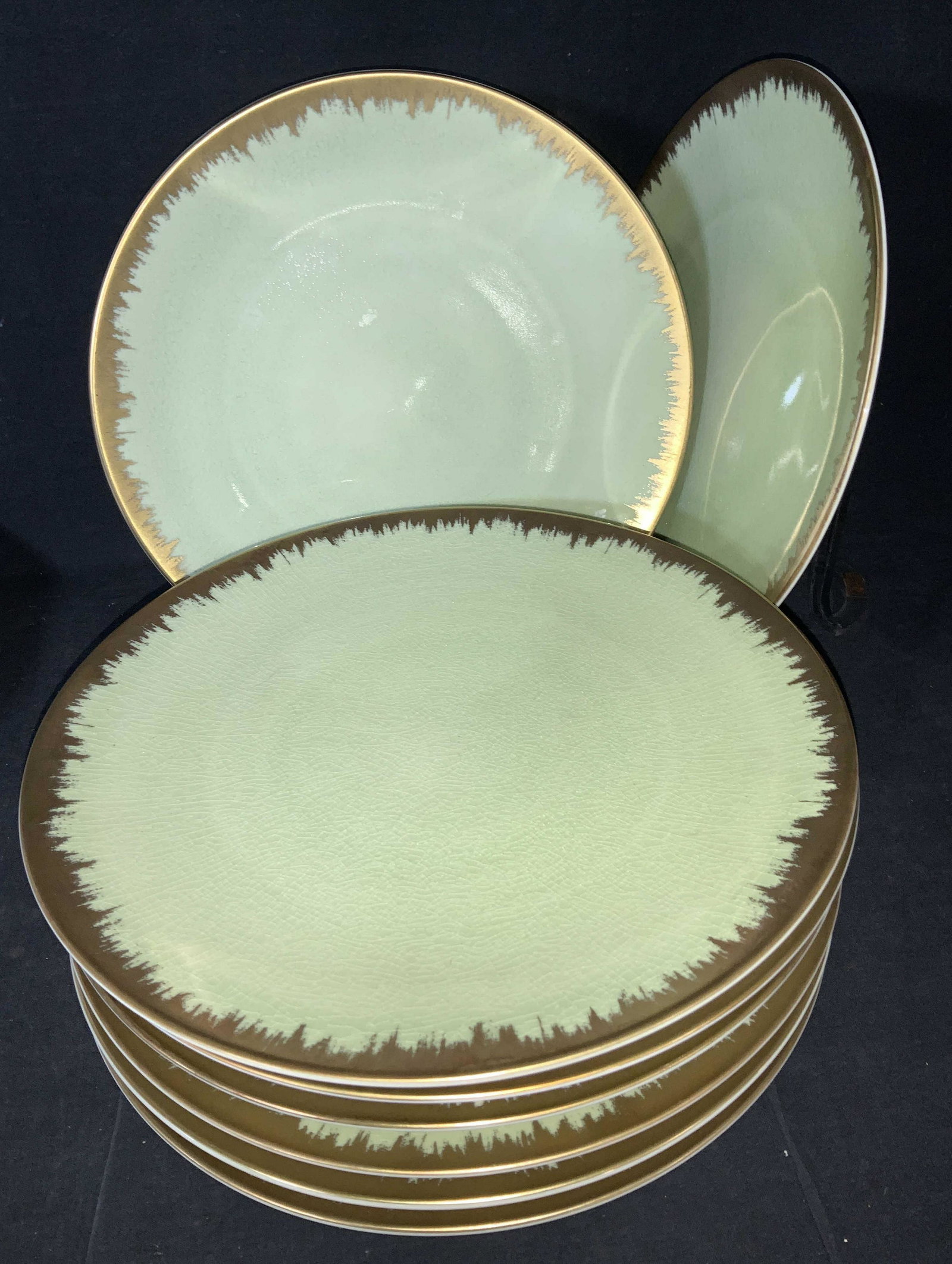 Set 8 Kim Seybert Spearmint Shatki Chargers: New Charger Plates, Label still on dishes, never used. Hand crafted in Portugal and signed on verso. These luxury Shatki Chargers measure 12.25 in. & can be used as large dinner plates if desired. Spe