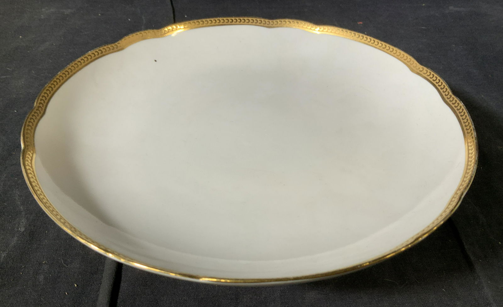 Sgn Richard GINORI Porcelain Pedestal Tazza (1 of 8)