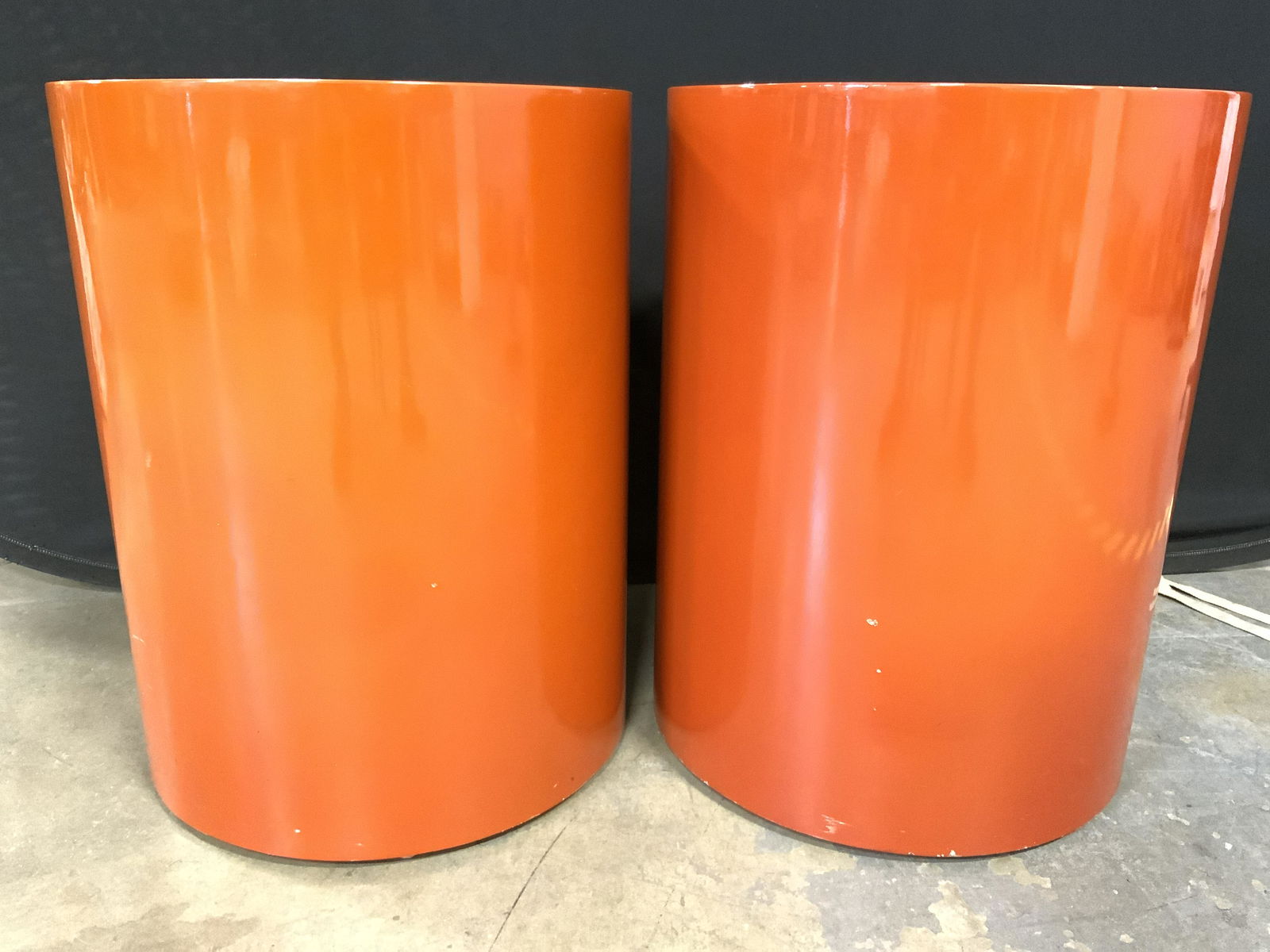 MCM Saffron Tone Lacquered Cylindrical End Tables (1 of 10)