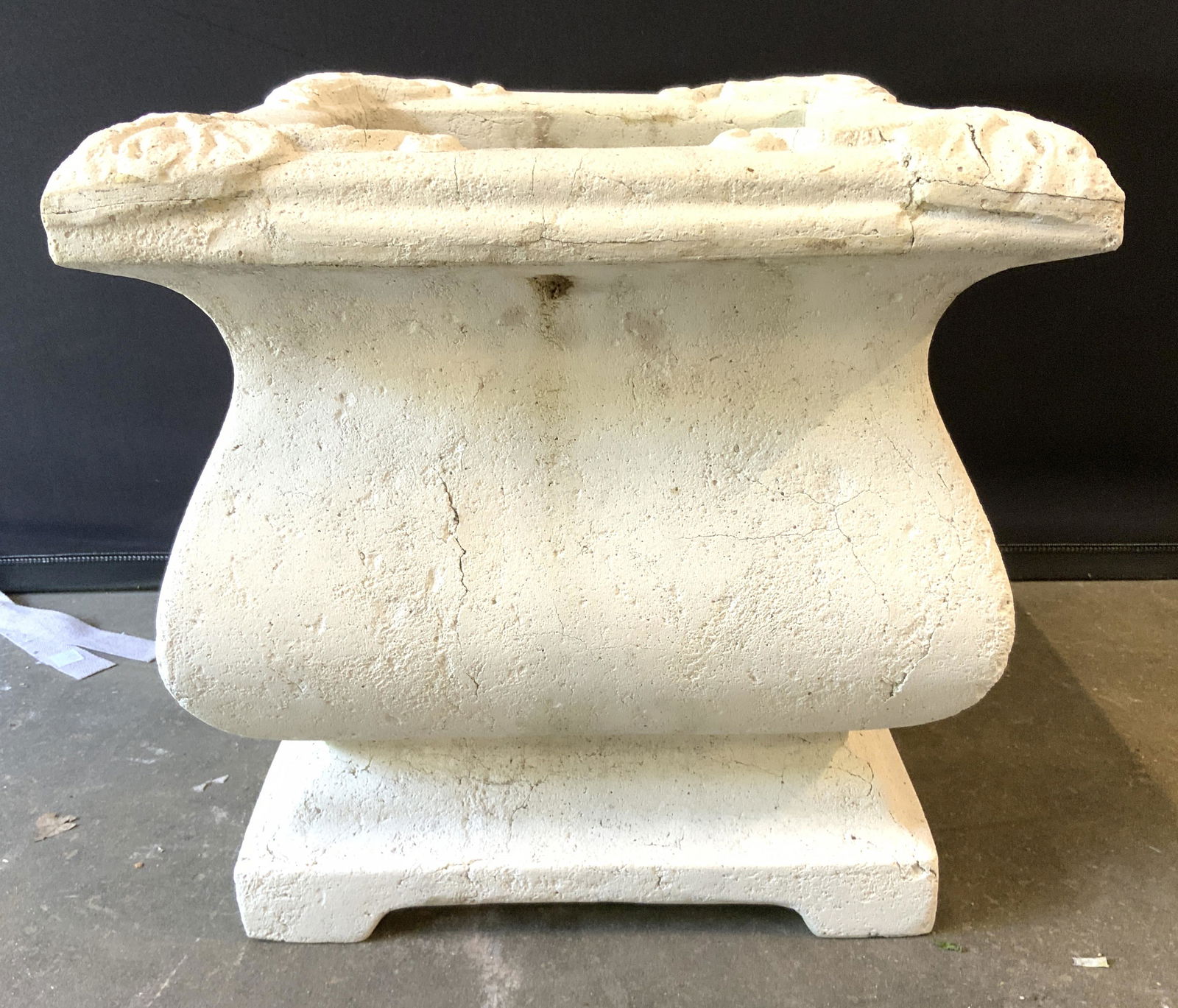 Cream Toned Composite Outdoor Planter (1 of 10)