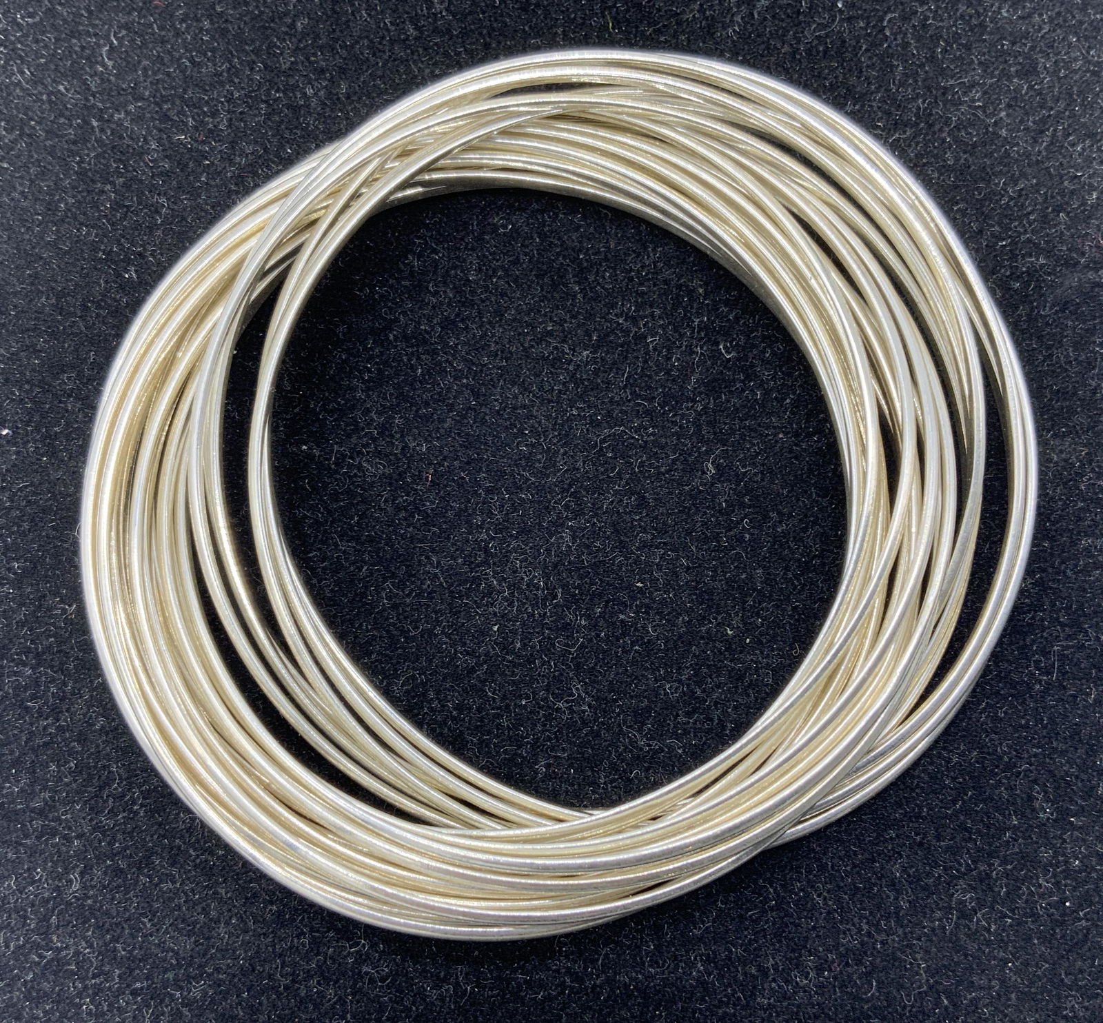 Indian Sterling Silver Intertwined Bangle Bracelet (1 of 7)