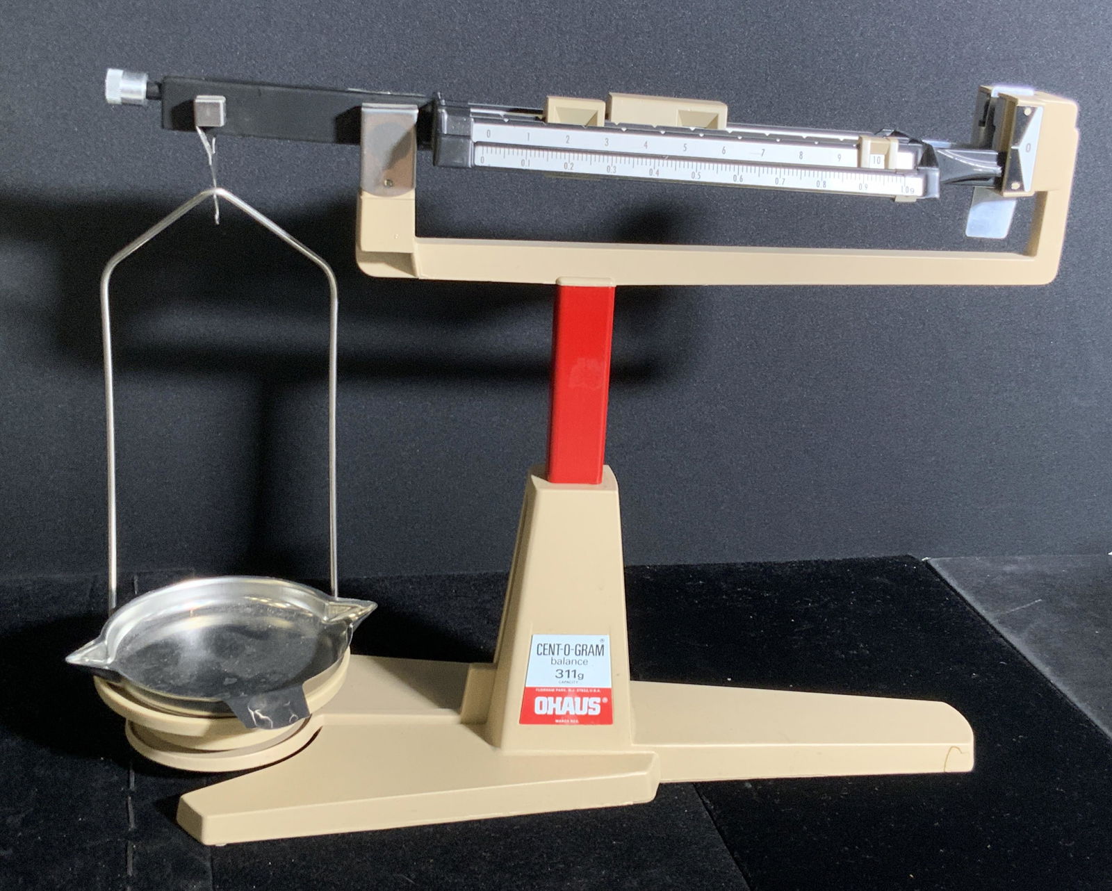 OHAUS Cent-O-Gram Overhead Mechanical Balance (1 of 8)
